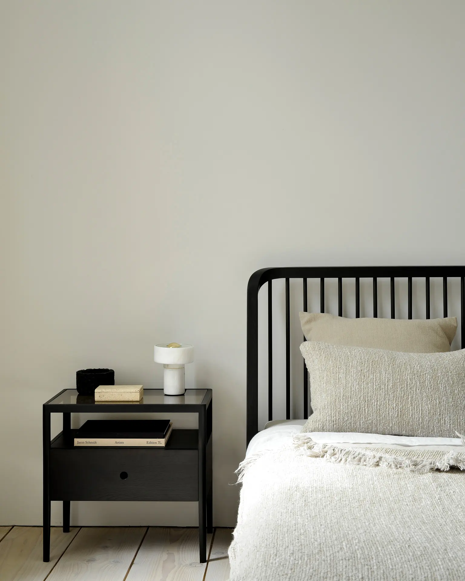 Ethnicraft - Spindle | Oak bench  - varnished