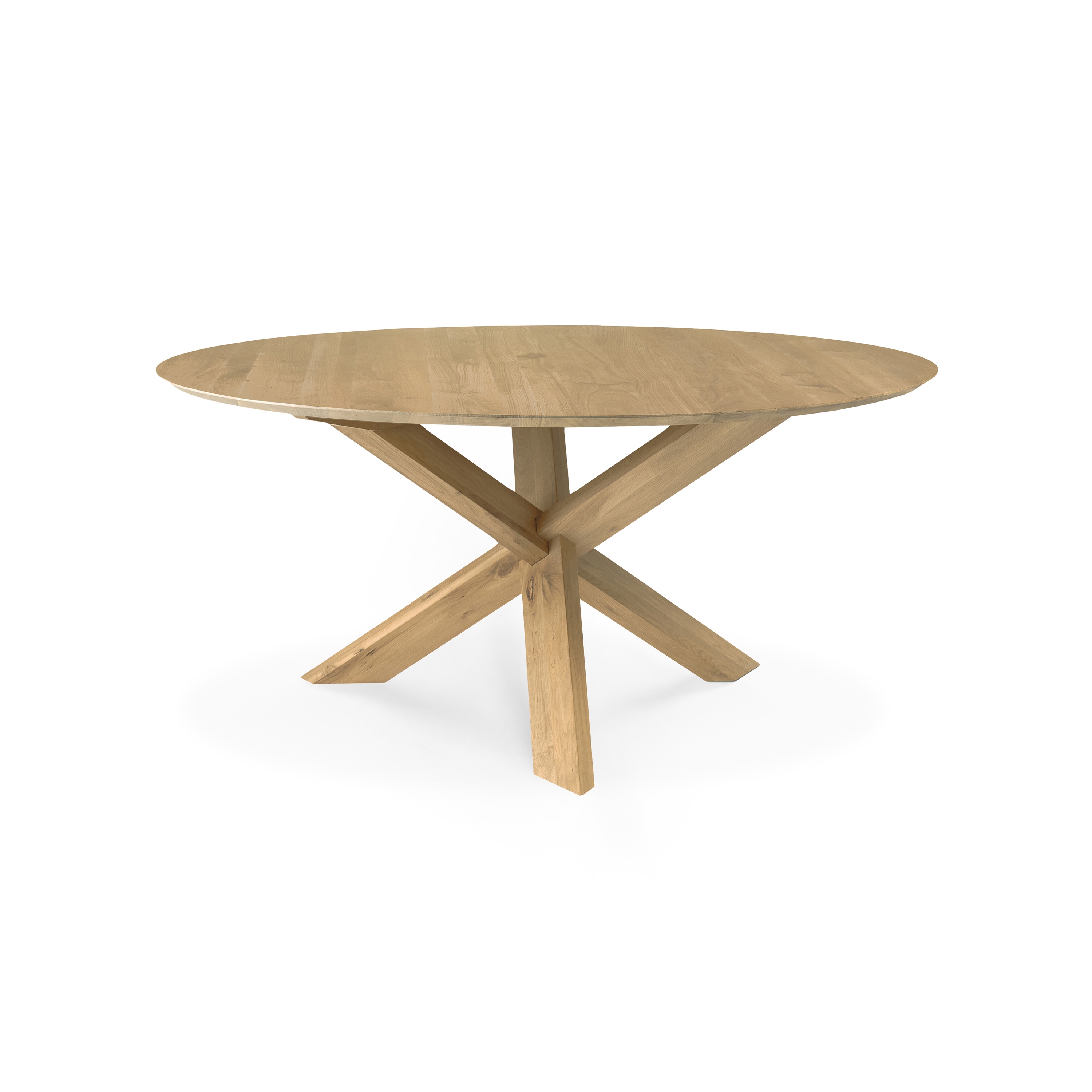 Display product Circle | Oak dining table - varnished from manufacturer Ethnicraft
