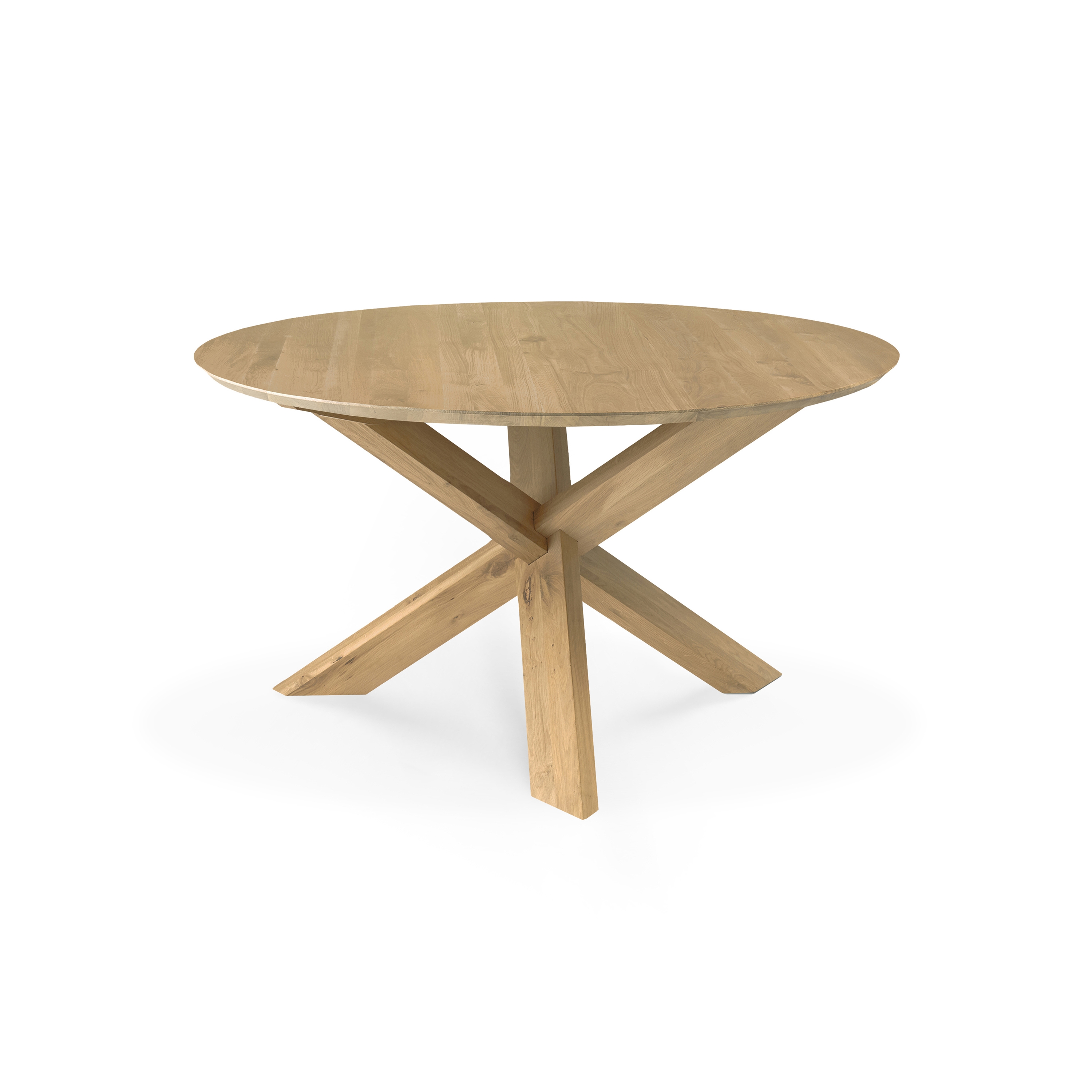 Display product Circle | Oak dining table - varnished from manufacturer Ethnicraft
