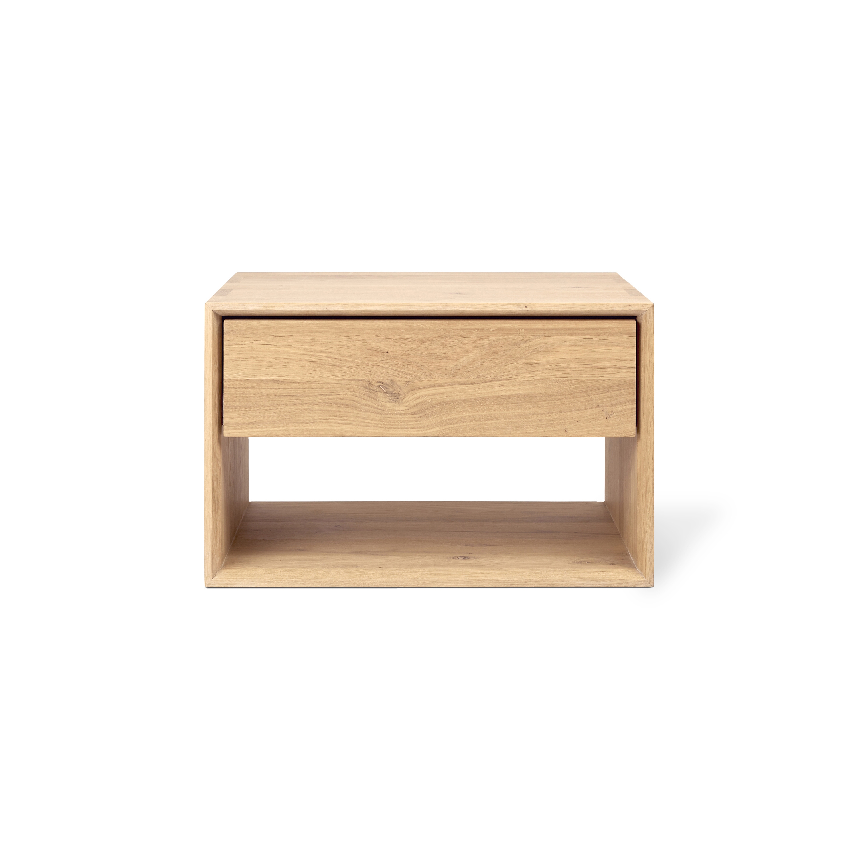 Mostra il prodotto Nordic | Oak II bedside table - 1 drawer del produttore Ethnicraft