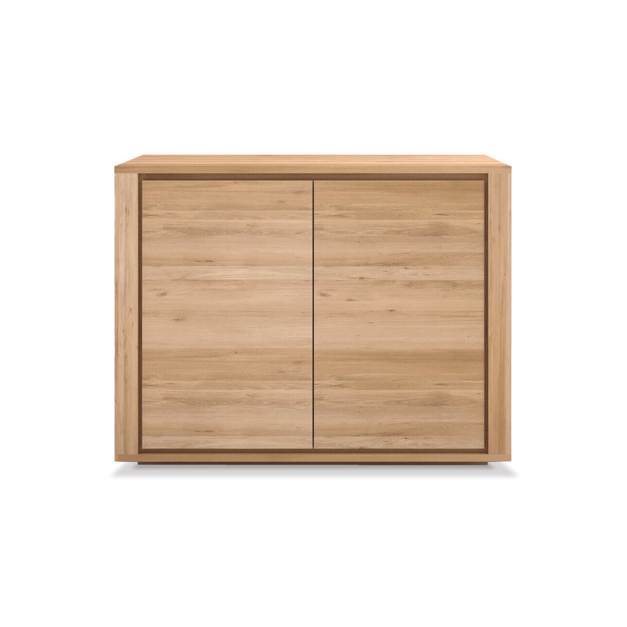 Display product Shadow | Oak sideboard - 2 doors from manufacturer Ethnicraft