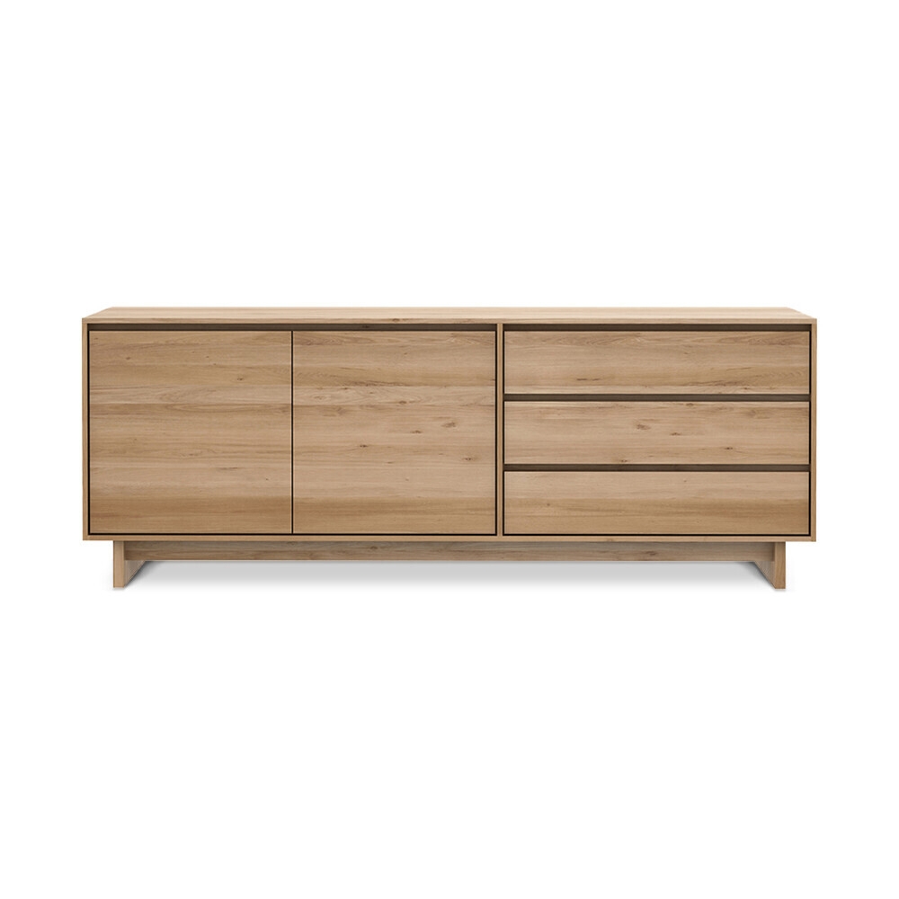 Mostrar el producto Wave | Oak sideboard - 2 doors - 3 drawers del fabricante Ethnicraft