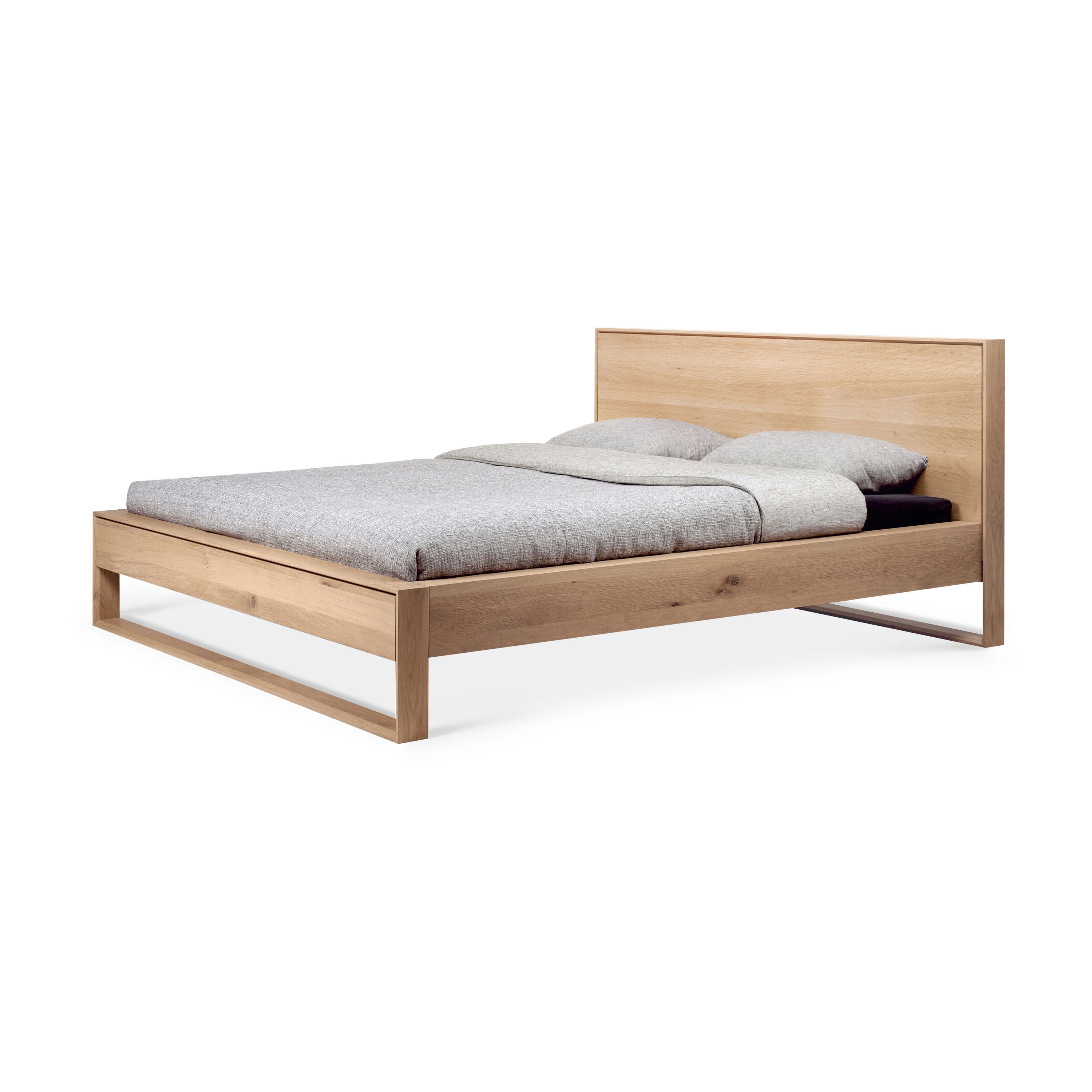 Produkt Nordic | Oak II bed - without slats - mattress size 180x200 des Herstellers Ethnicraft anzeigen
