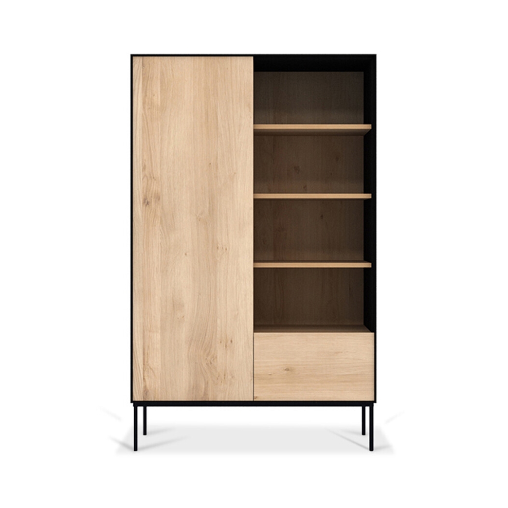 Display product Blackbird | Oak storage cupboard - 1 door - 1 drawer - varnished from manufacturer Ethnicraft