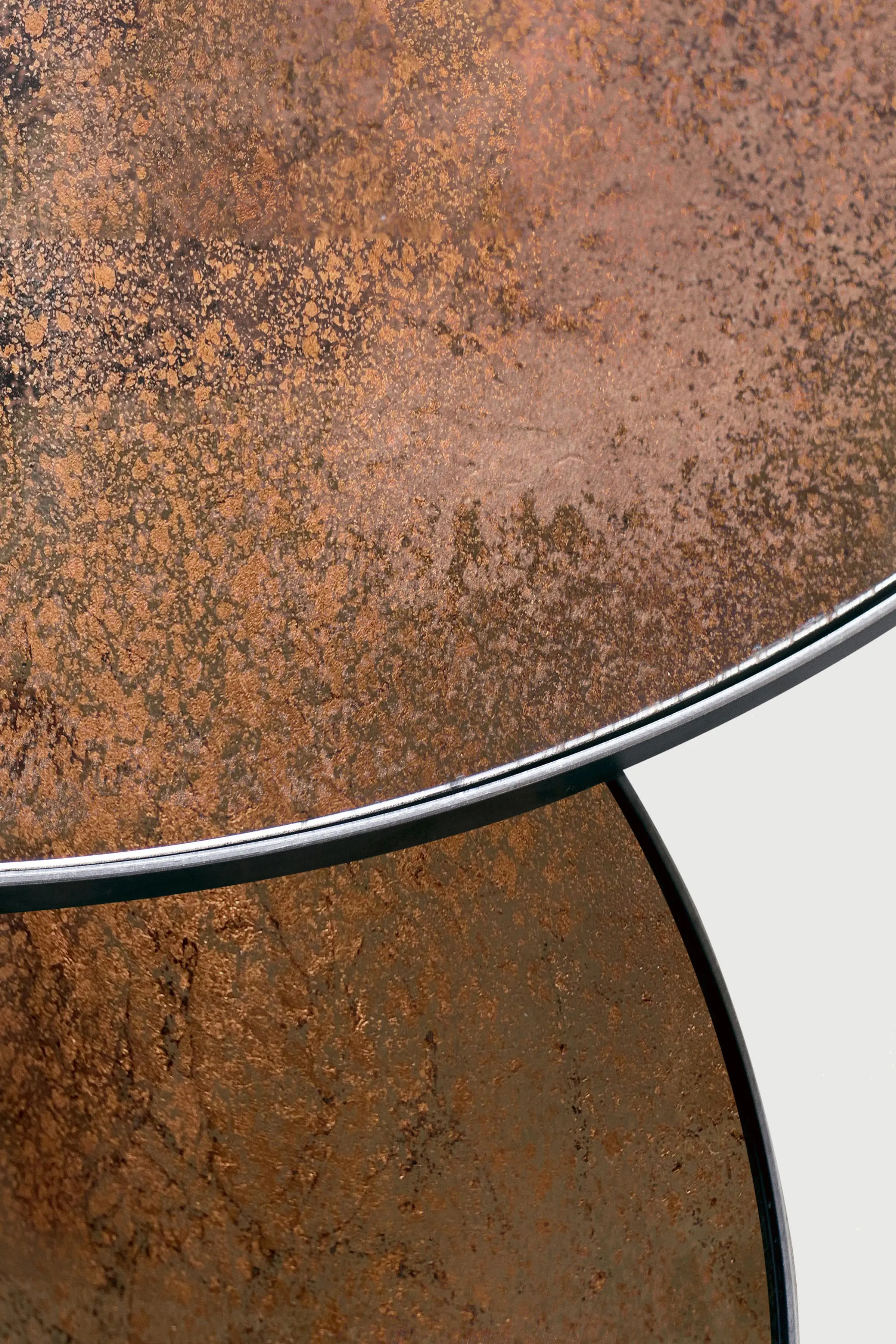 Ethnicraft - Nesting | Bronze Copper coffee table - set of 2