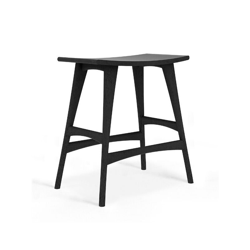 Mostra il prodotto Osso | Oak black counter stool - contract grade - varnished del produttore Ethnicraft