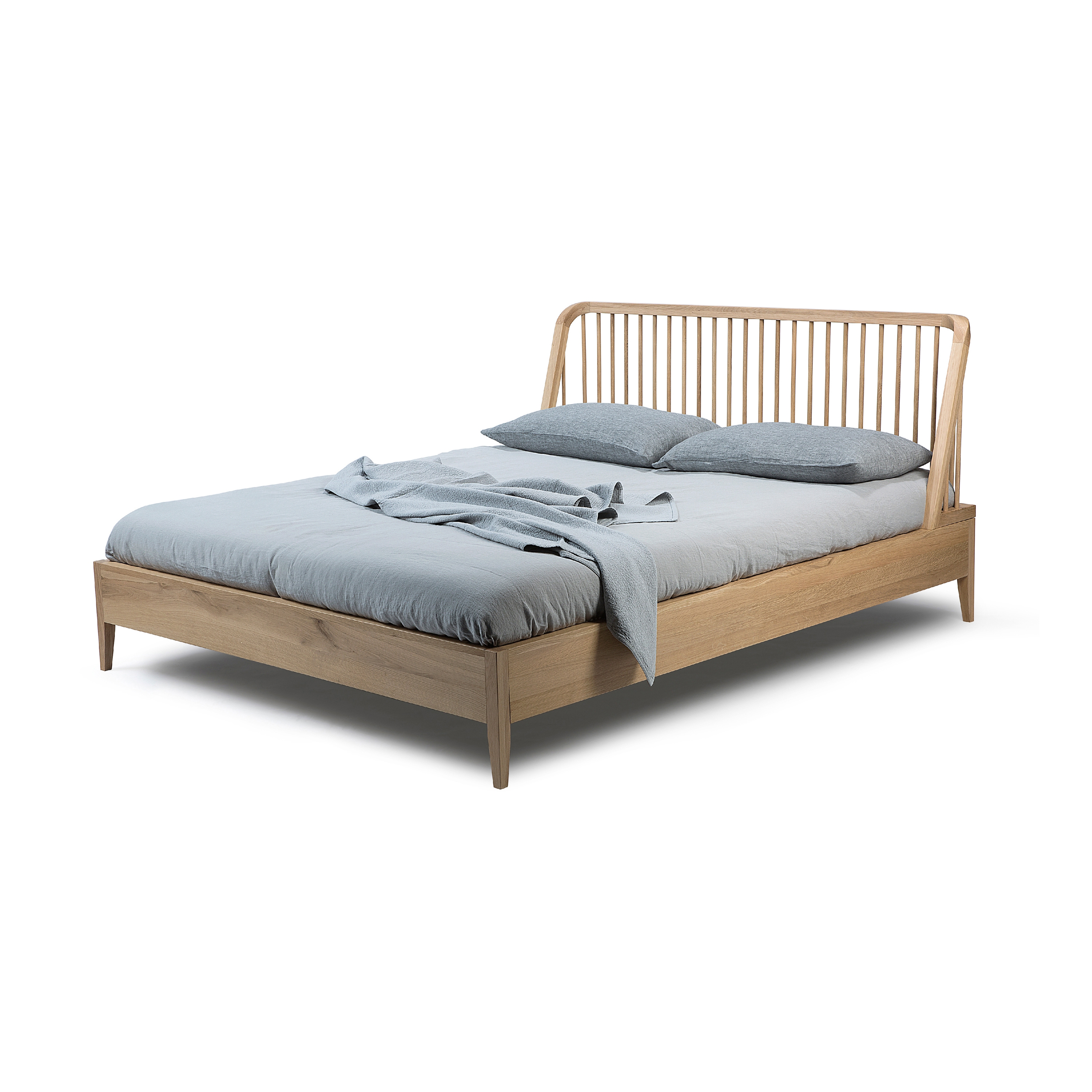 Produkt Spindle | Oak bed - without slats - mattress 160x200 - varnished des Herstellers Ethnicraft anzeigen