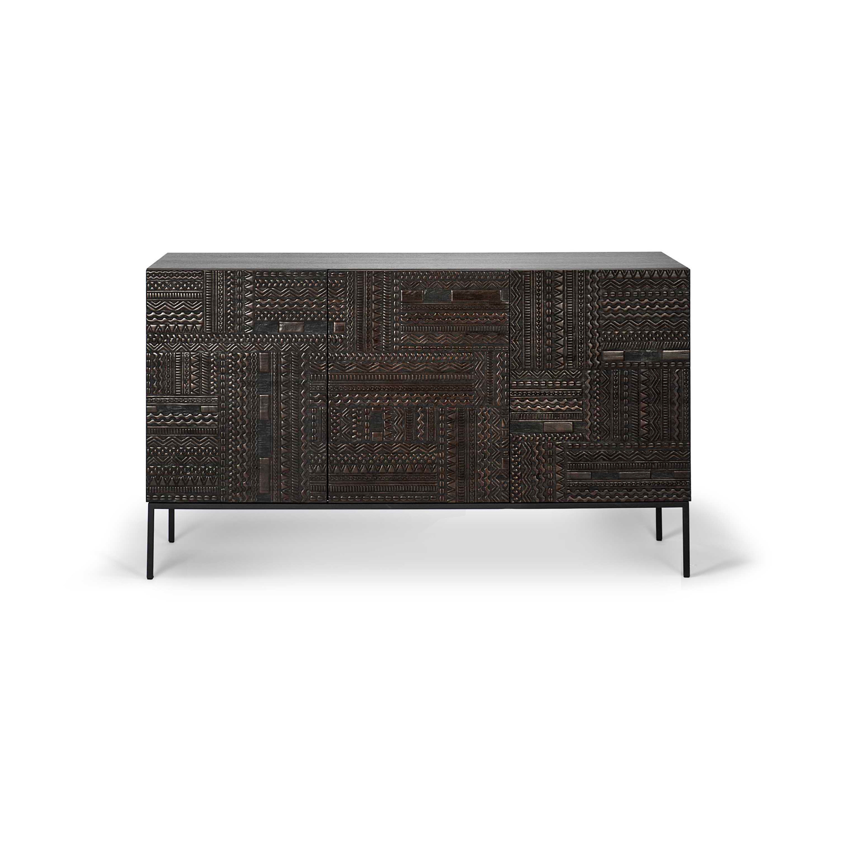 Vertoon produk Tabwa | Teak black sideboard - 3 doors - varnished van vervaardiger Ethnicraft