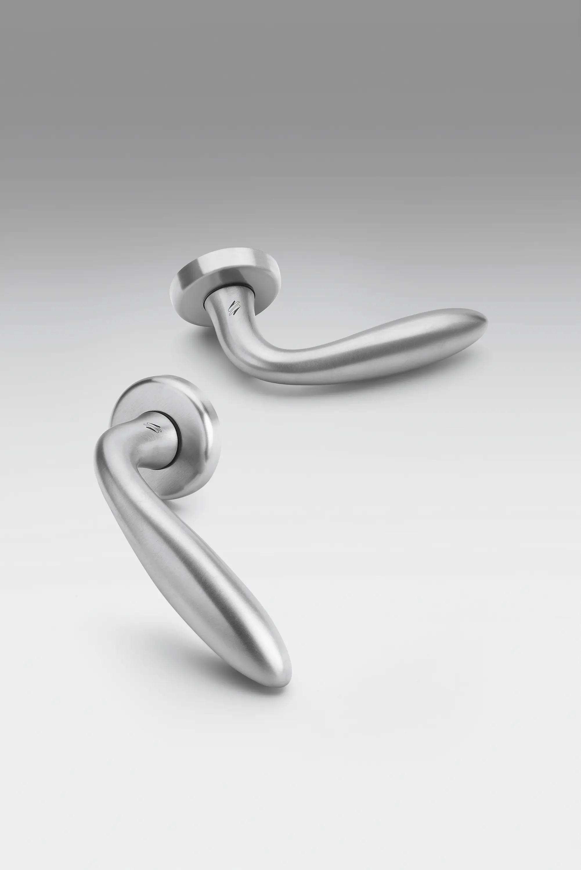 COLOMBO DESIGN - Mach