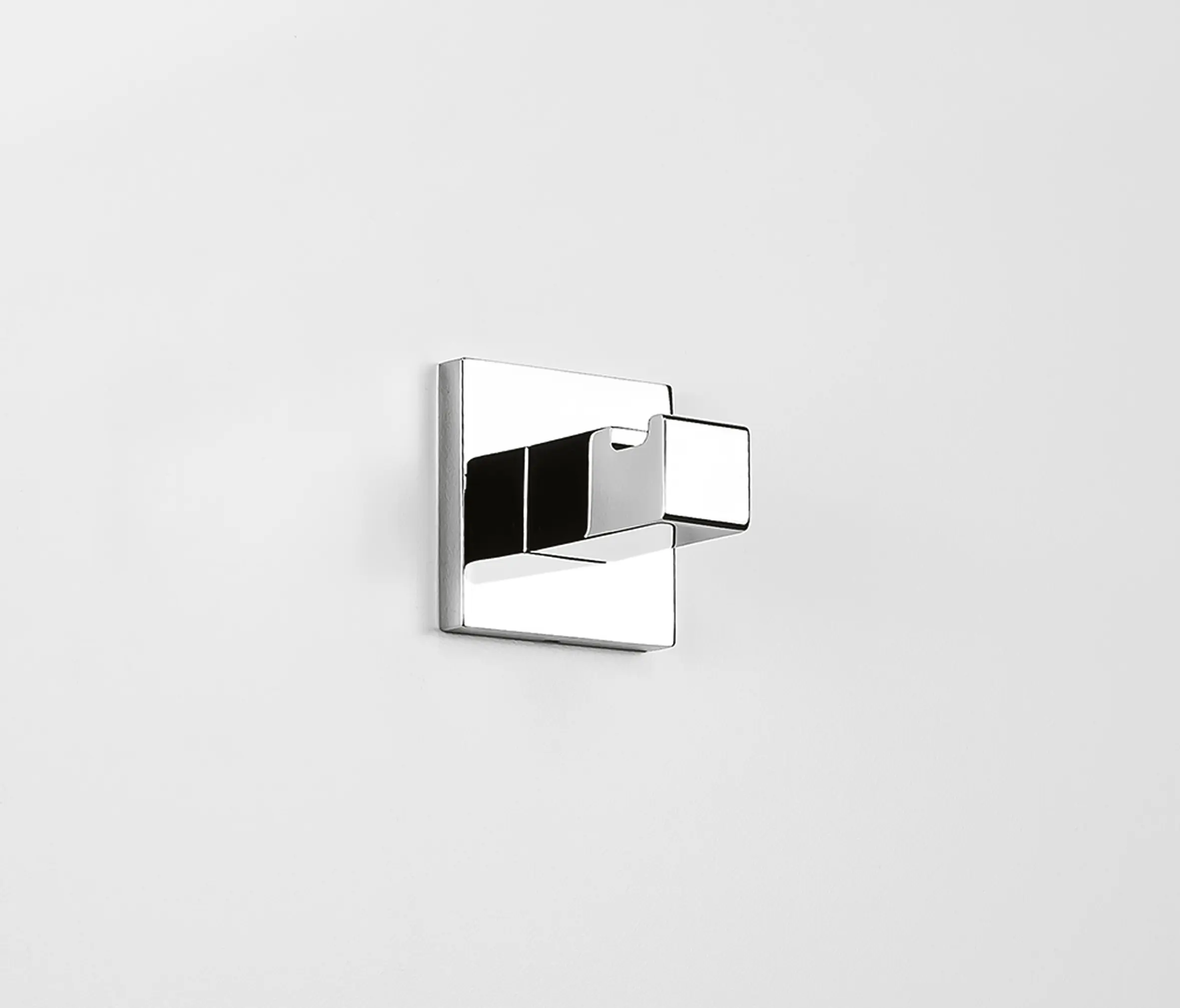 COLOMBO DESIGN - BasicQ | Hook