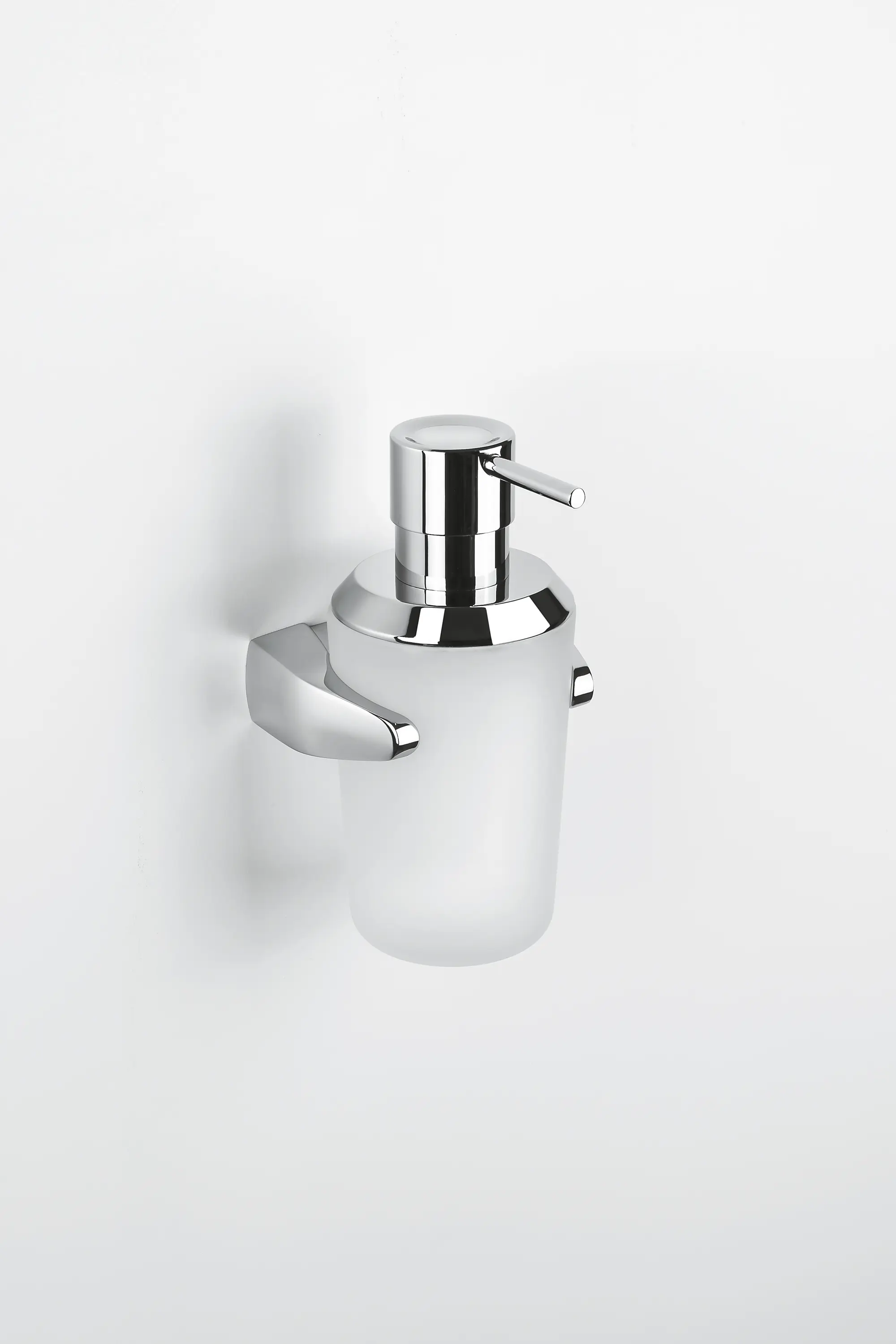 COLOMBO DESIGN - Road | Soap dispenser