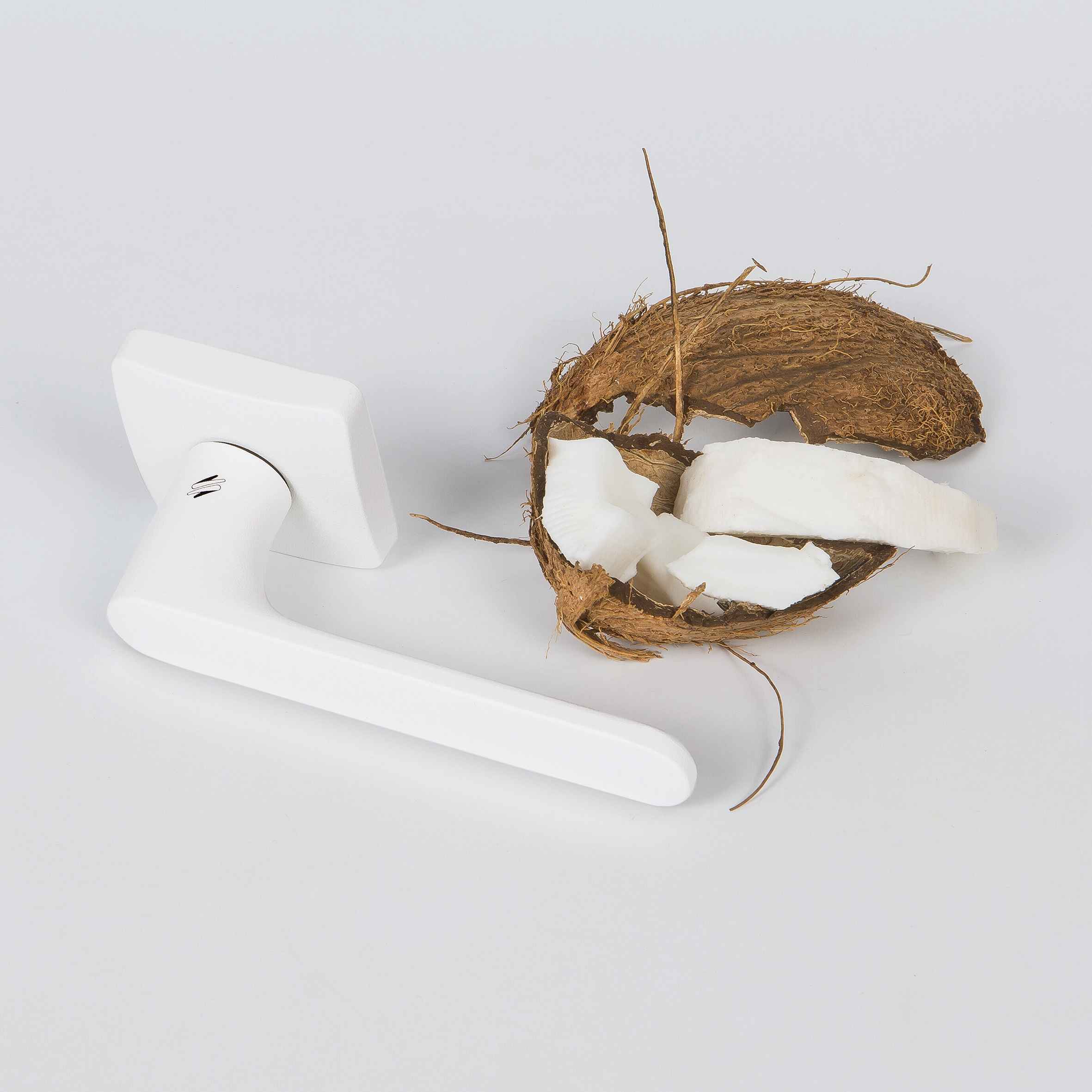 Display product White from manufacturer COLOMBO DESIGN
