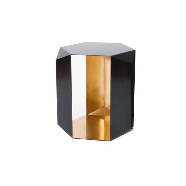 Afficher le produit Origami Occasional Table du fabricant Donghia