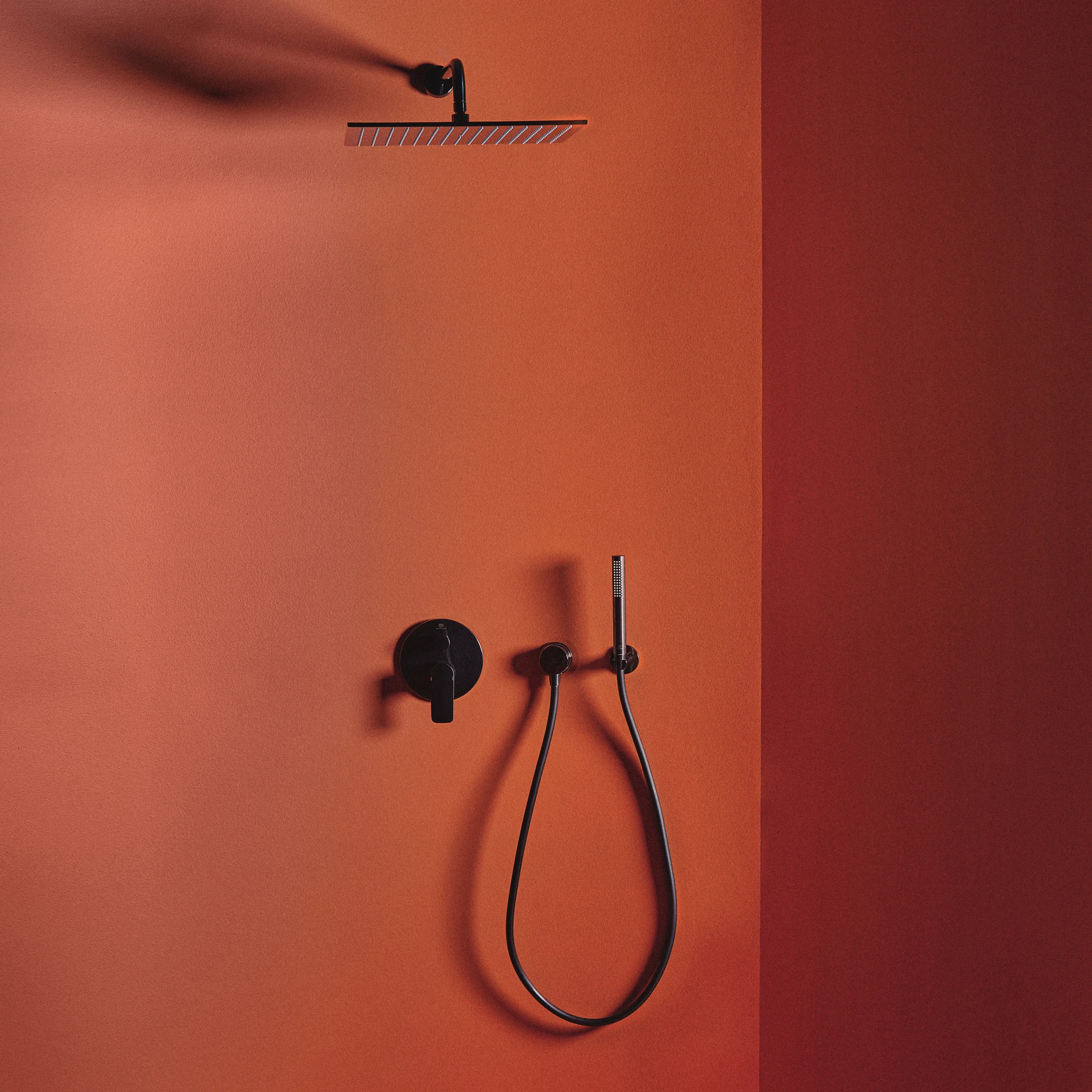 SHOWER SYSTEMS