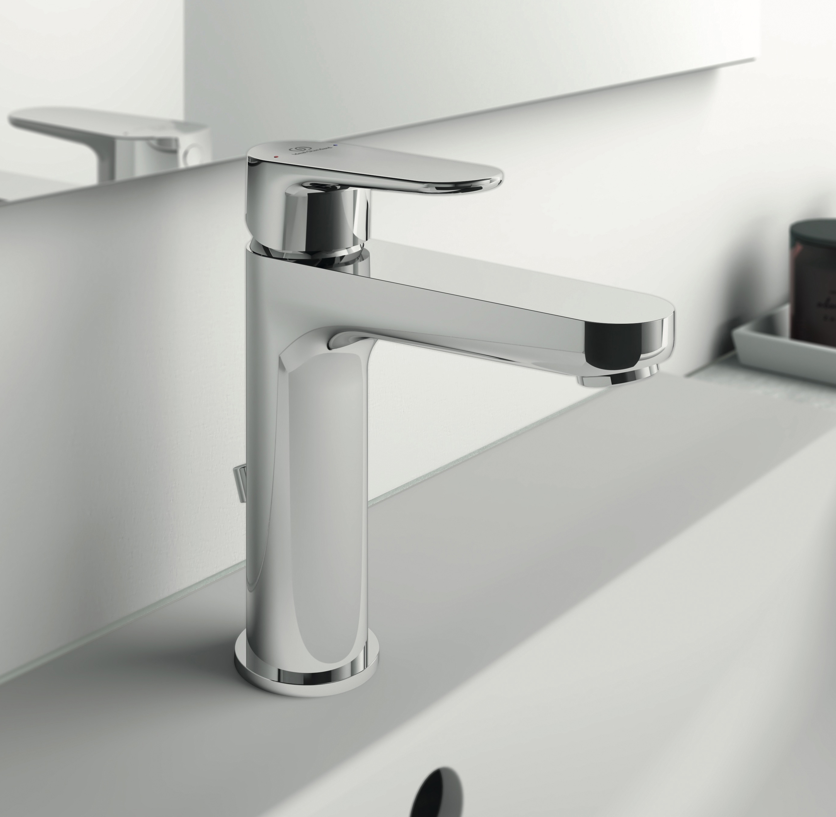 Mostrar el producto Cerafine O Basin mixer del fabricante Ideal Standard