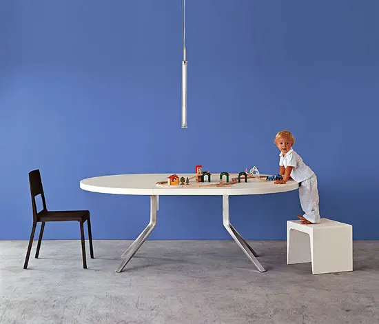 Kristalia - Oops Table