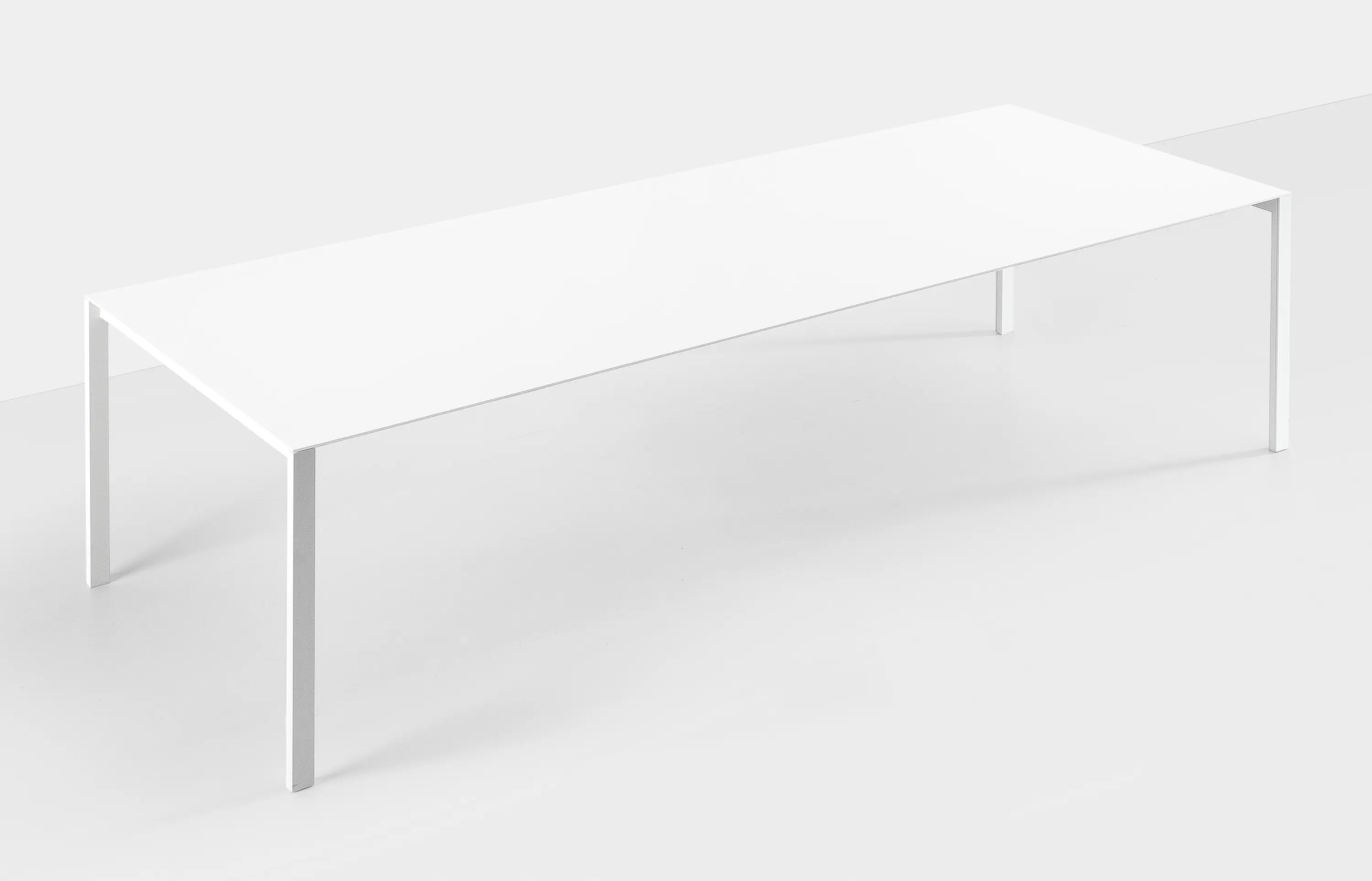 Kristalia - Thin-K aluminium table