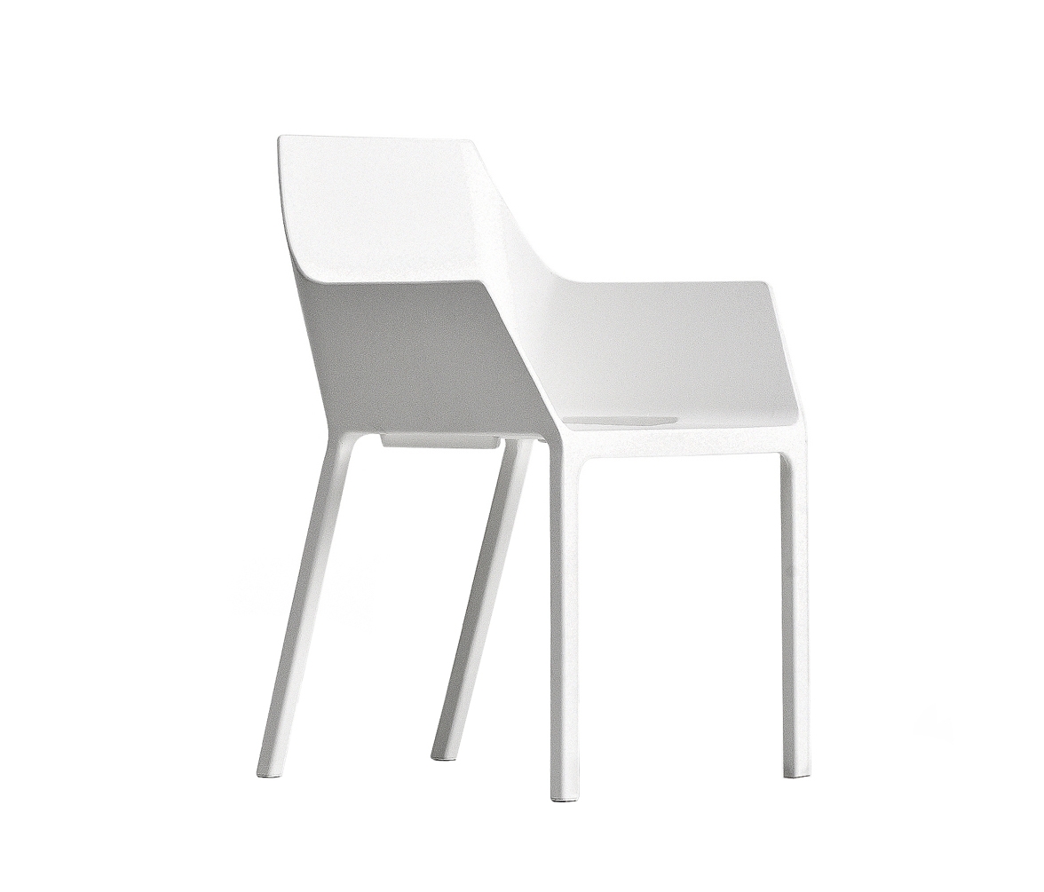 Display product Mem Chair from manufacturer Kristalia