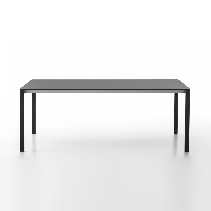 Afficher le produit be-Easy table du fabricant Kristalia