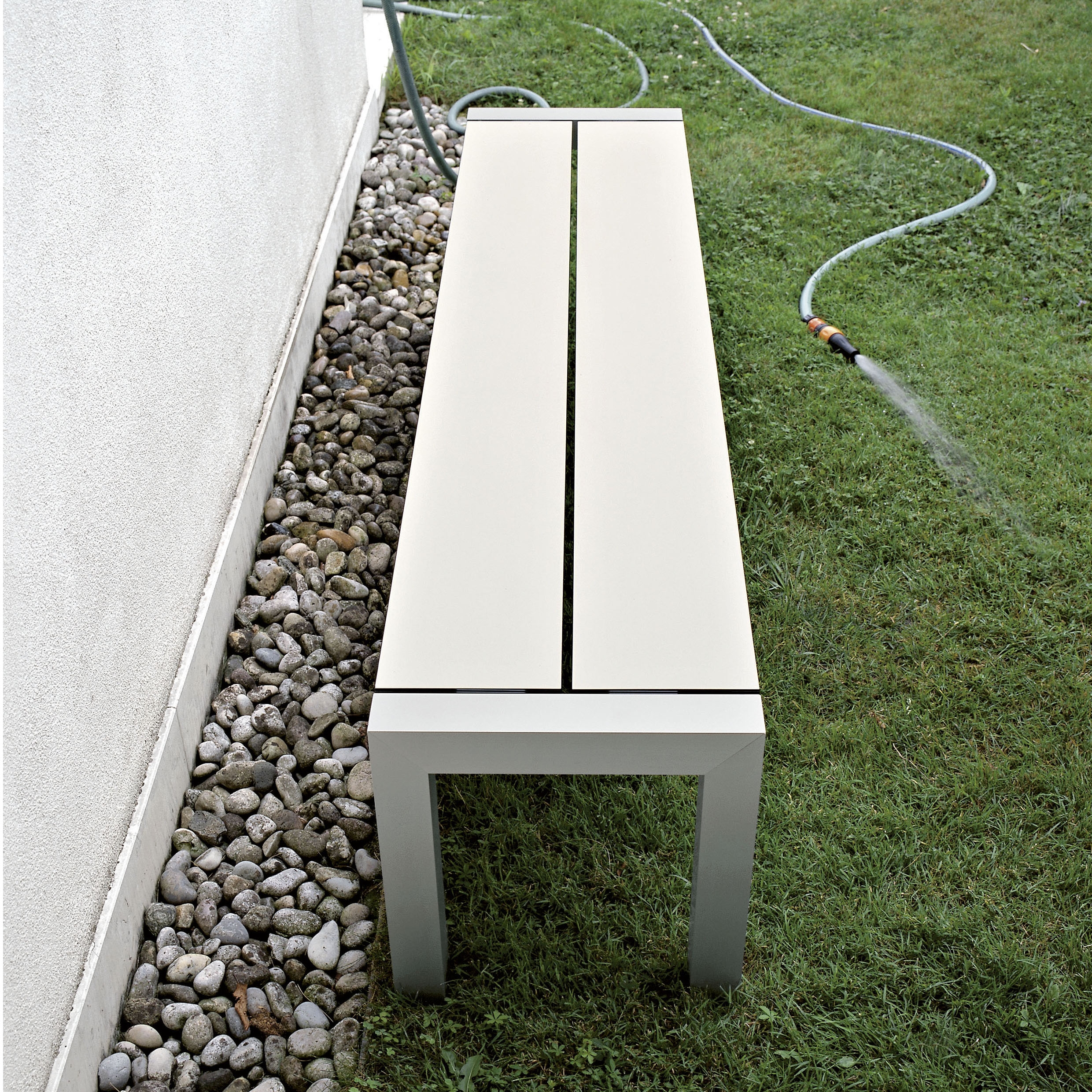 Display product Sushi bench from manufacturer Kristalia