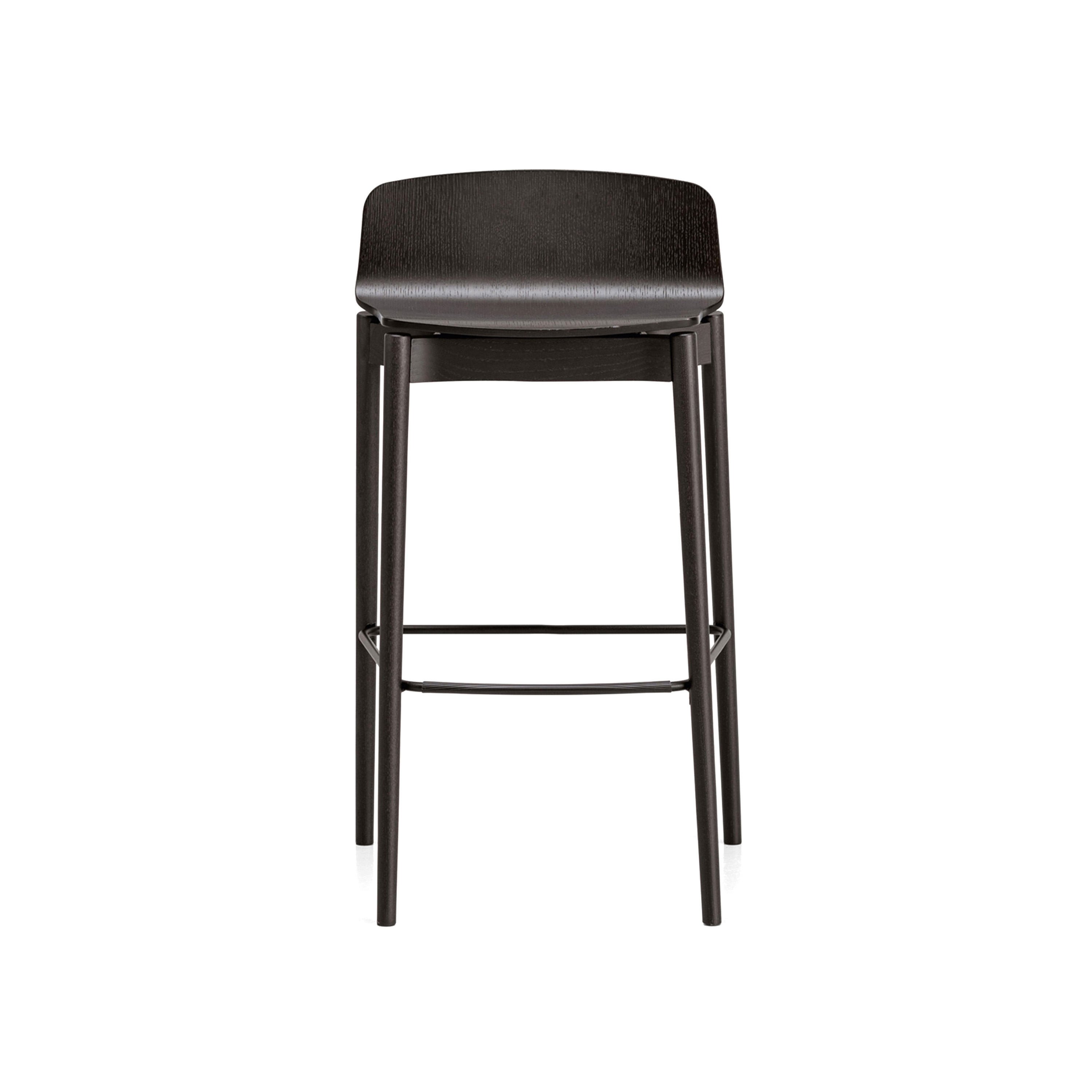 Produkt Rama Wood stool low back des Herstellers Kristalia anzeigen