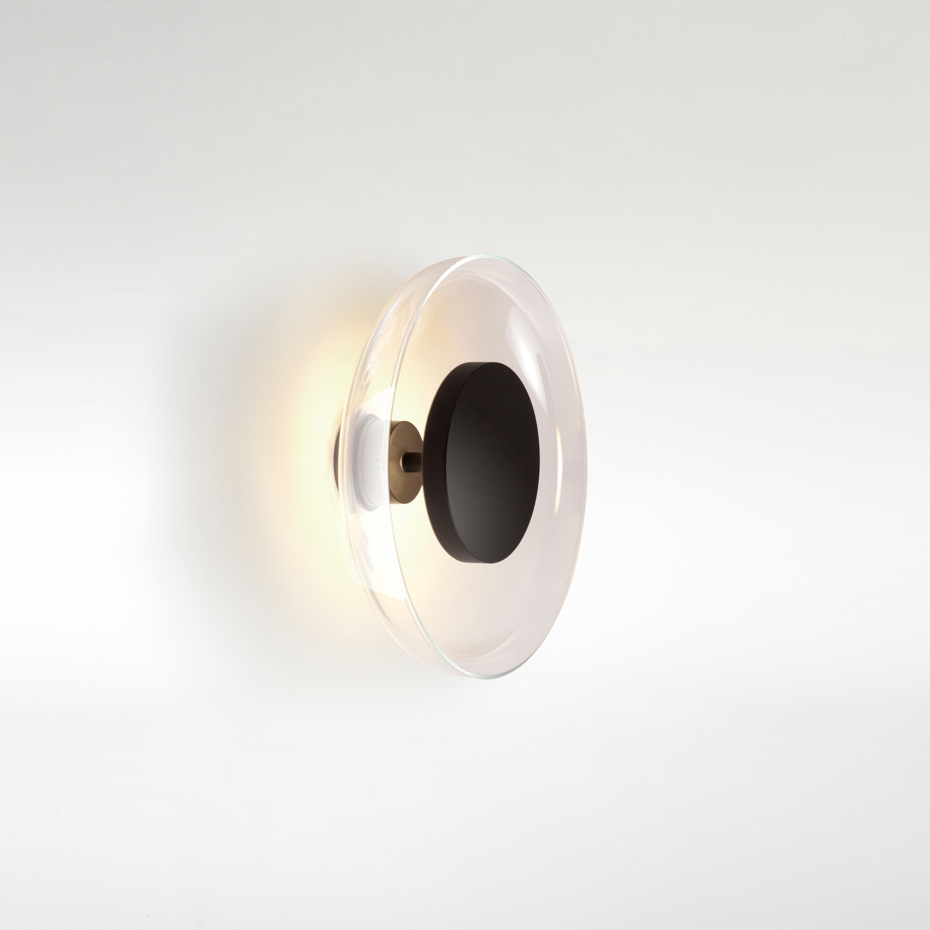 Display product Aura Plus Translucent from manufacturer Marset