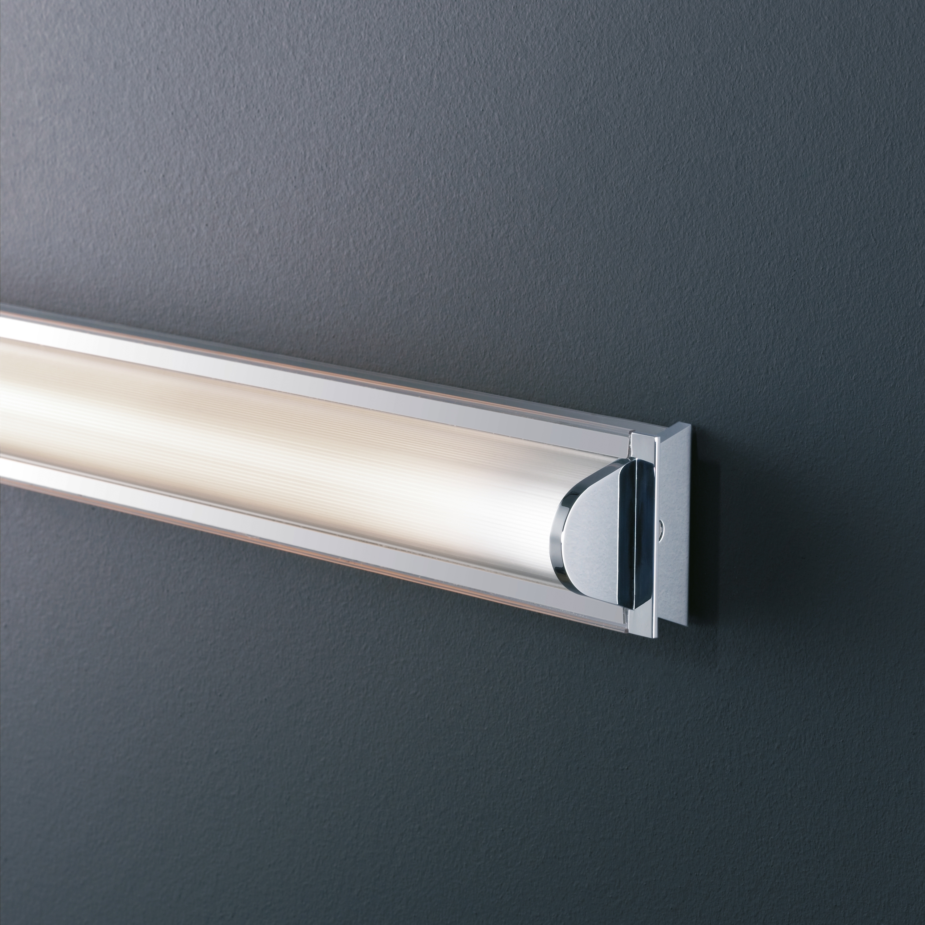 Display product Manhattan LED 63.5 from manufacturer Marset