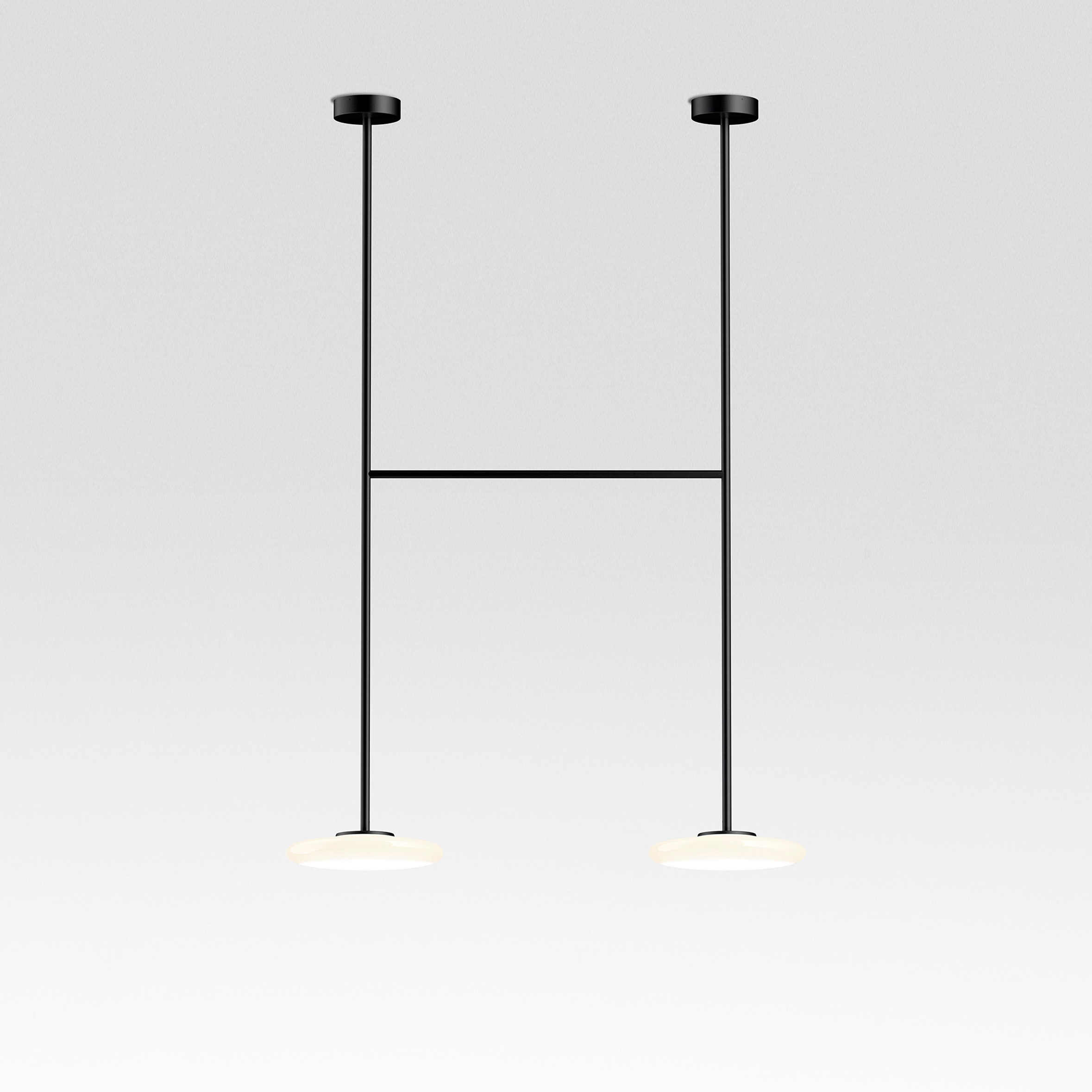 Vertoon produk Ihana x2 150 Black van vervaardiger Marset