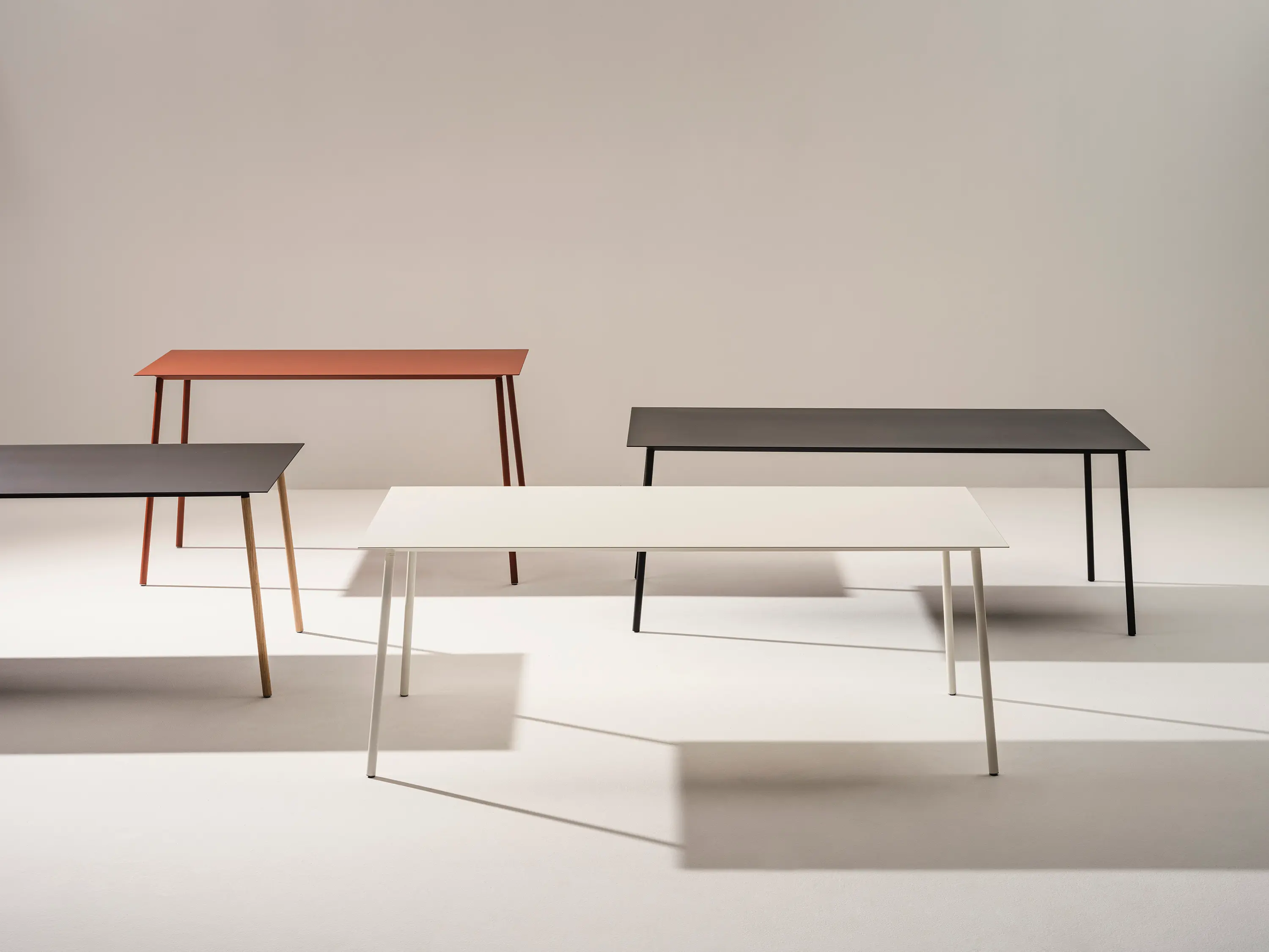 Arper - Onemm – H 74 cm
