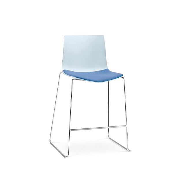 Vertoon produk Catifa 46 | Stool, sled base van vervaardiger Arper