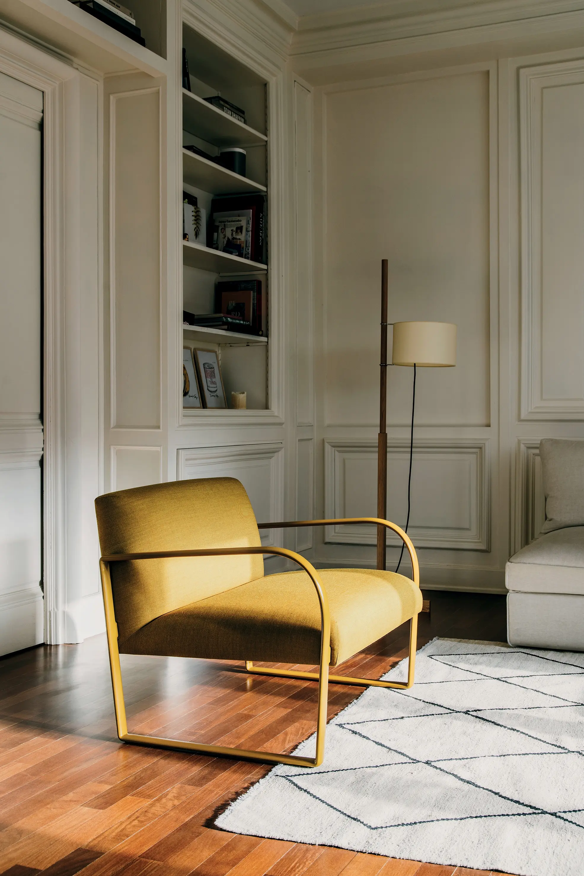 Arper - Arcos - Lounge armchair
