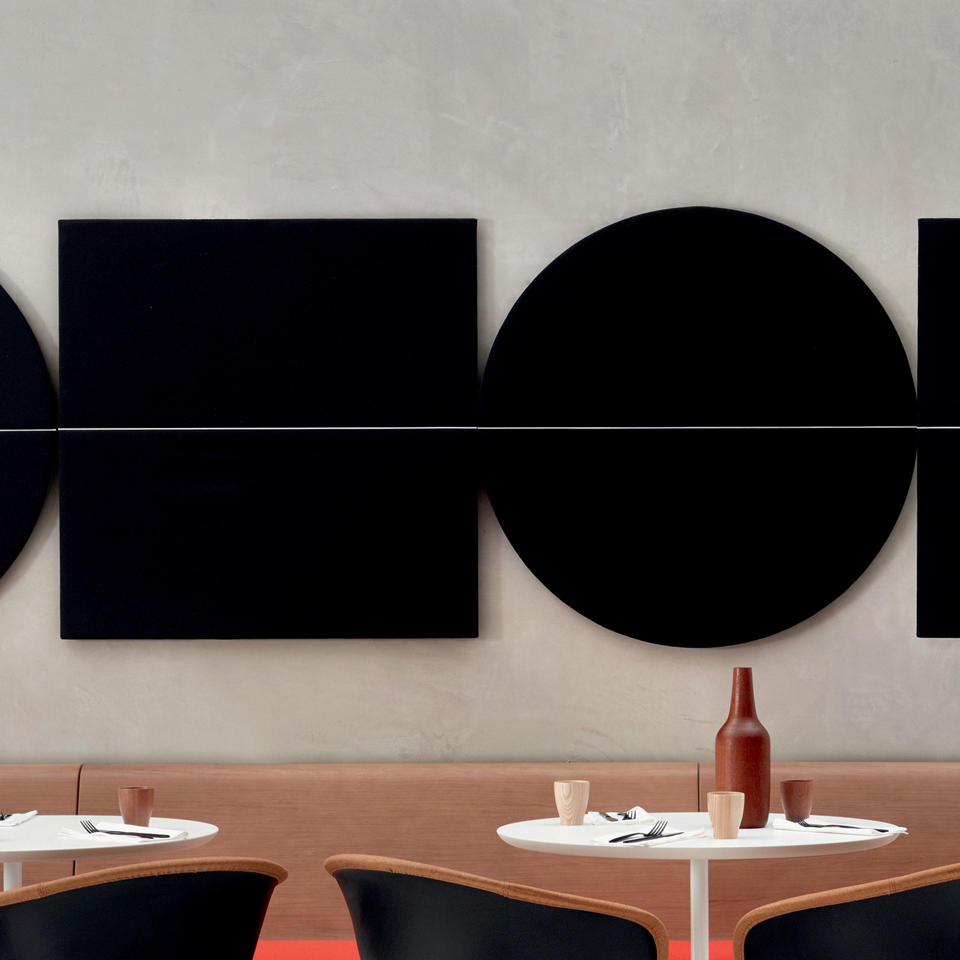 Display product Parentesit wall module from manufacturer Arper