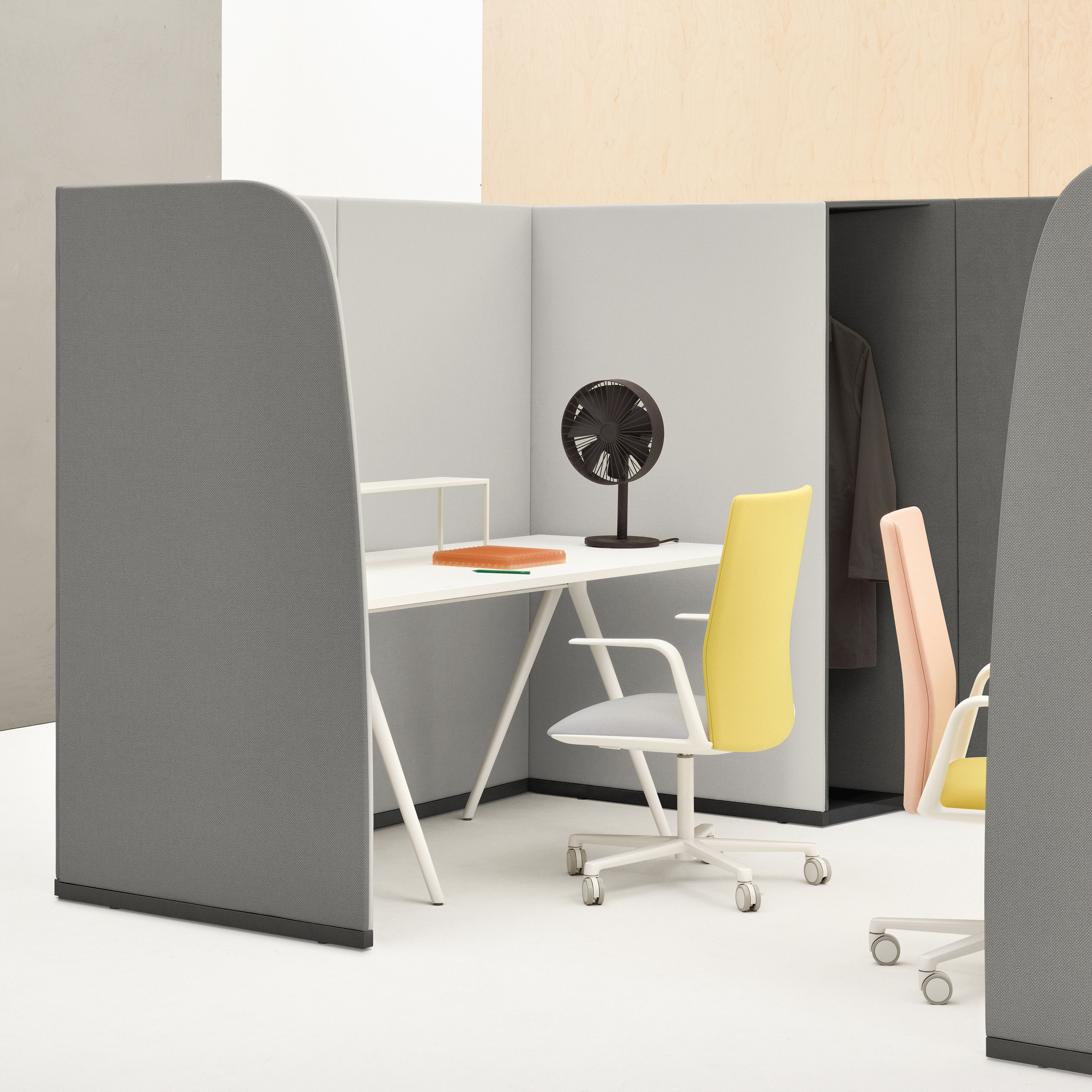 Display product Paravan from manufacturer Arper