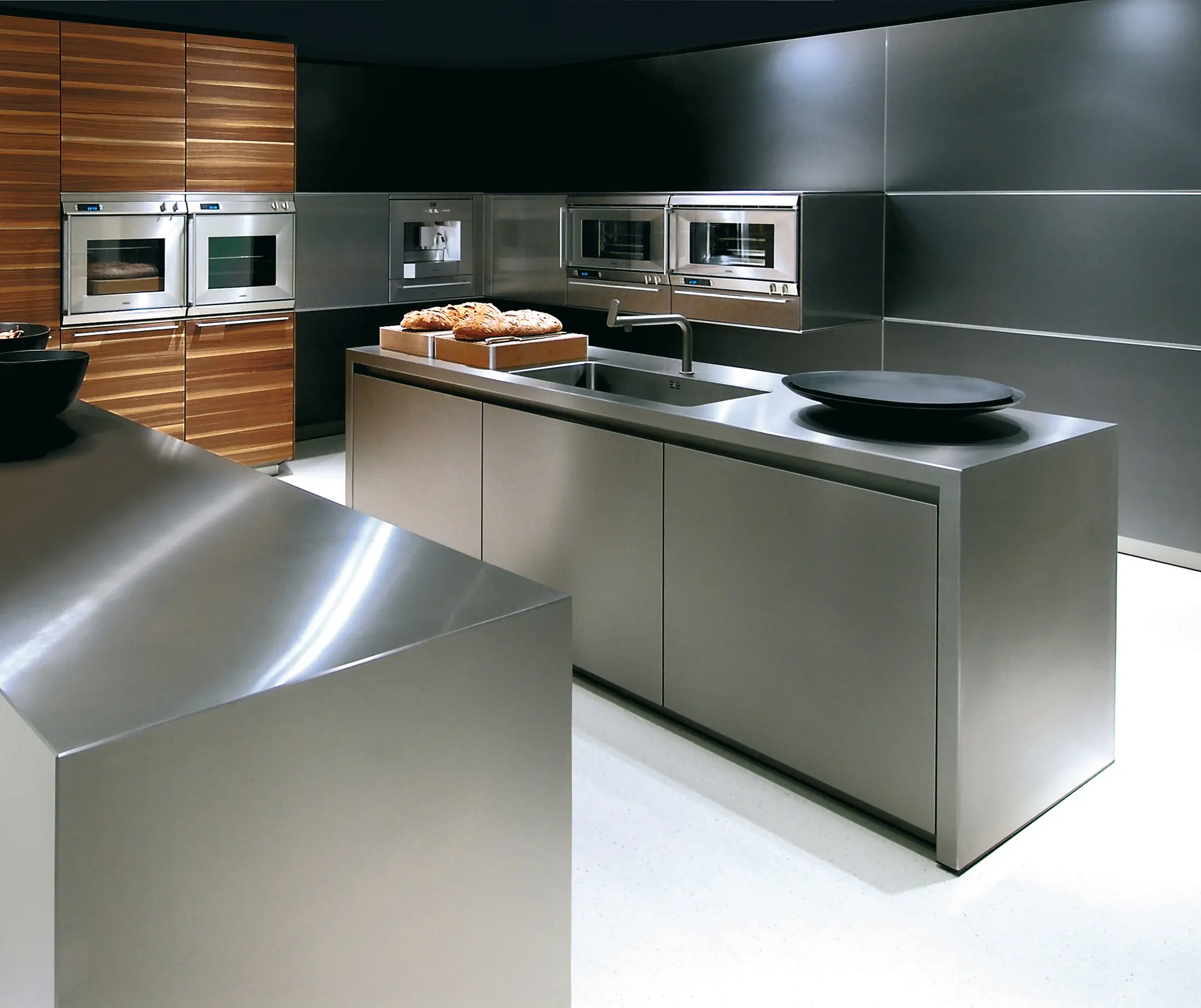 bulthaup - bulthaup b3 monoblock in stainless steel