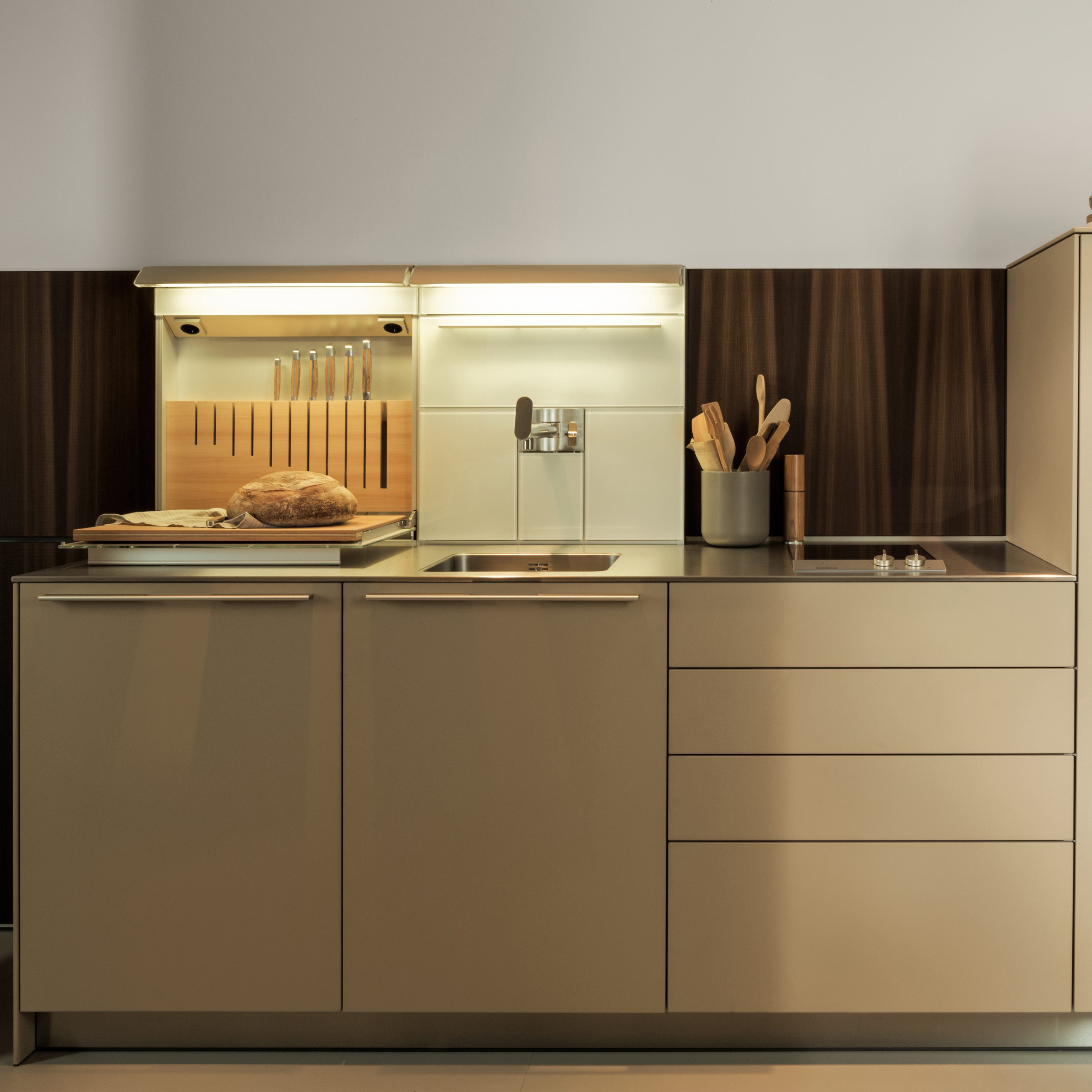 Display product b3 Lacquer from manufacturer bulthaup