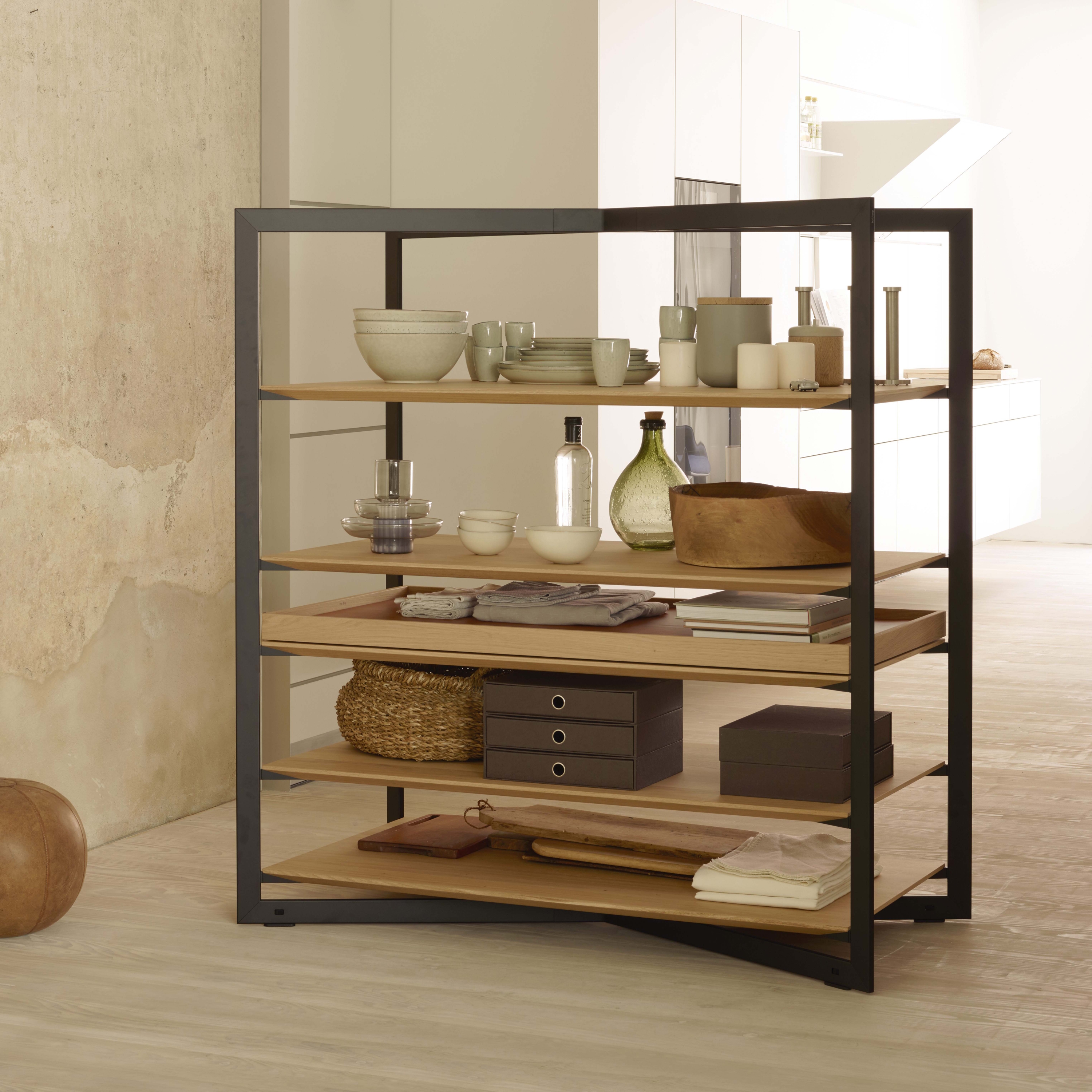 b Solitaire shelf unit