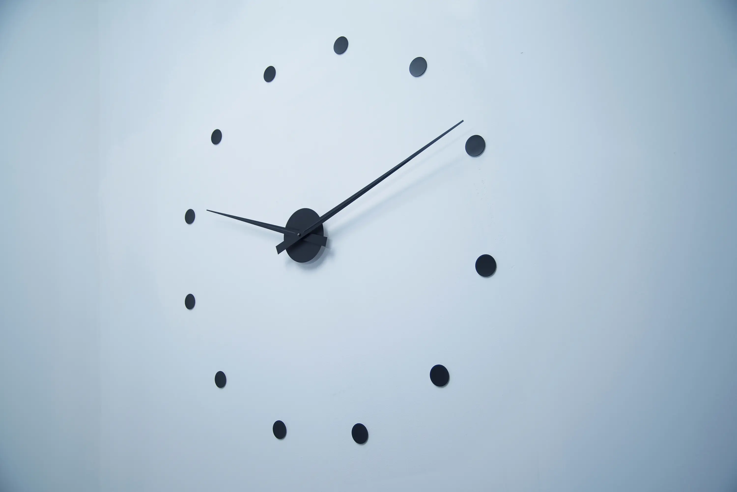 Radius Design - wall clock black