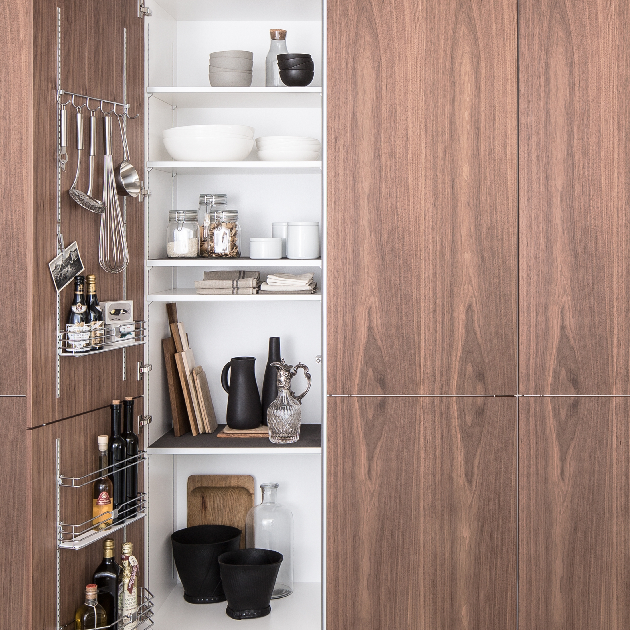 Afficher le produit Materials | Veneer matt du fabricant SieMatic