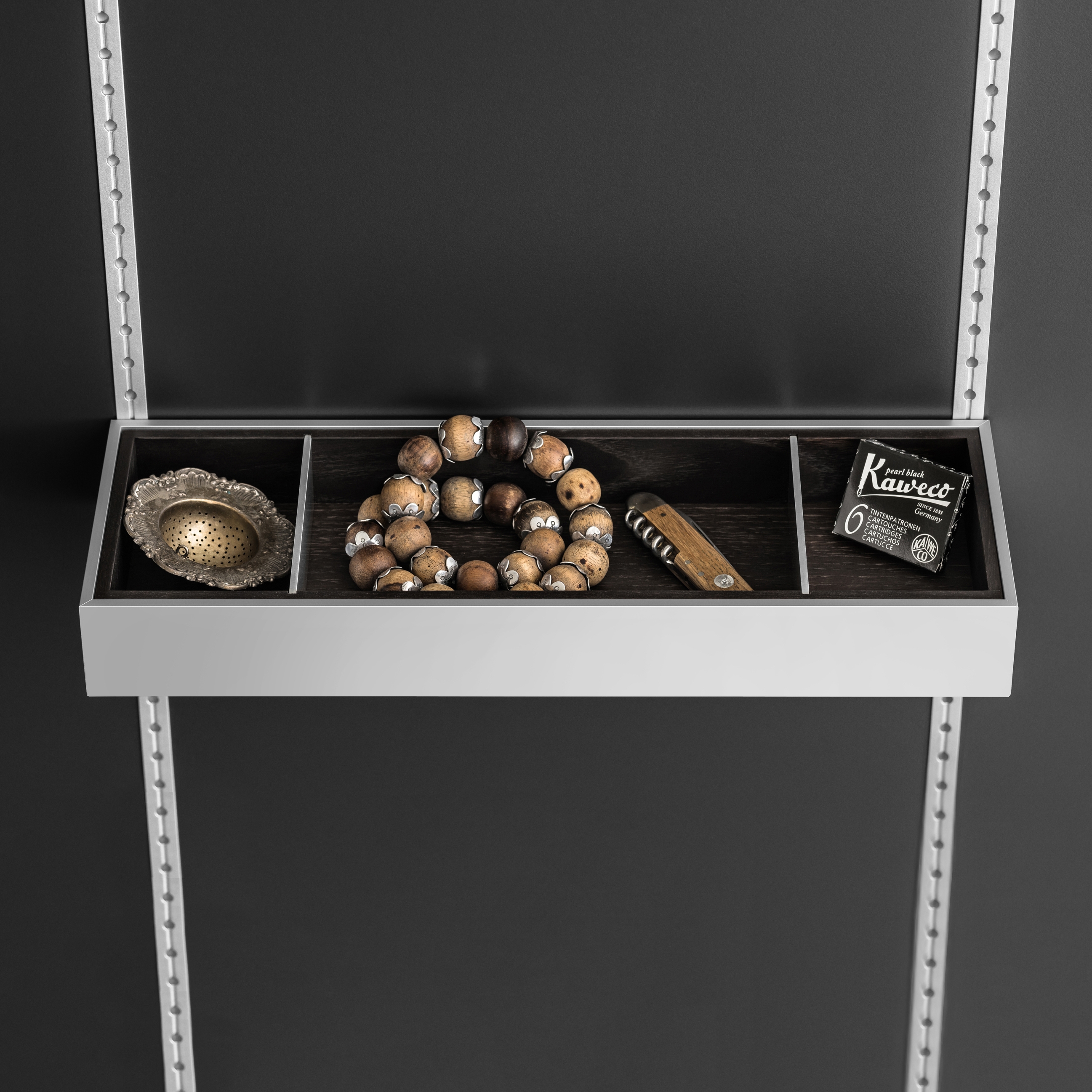 Display product Interior | MultiMatic Aluminium from manufacturer SieMatic