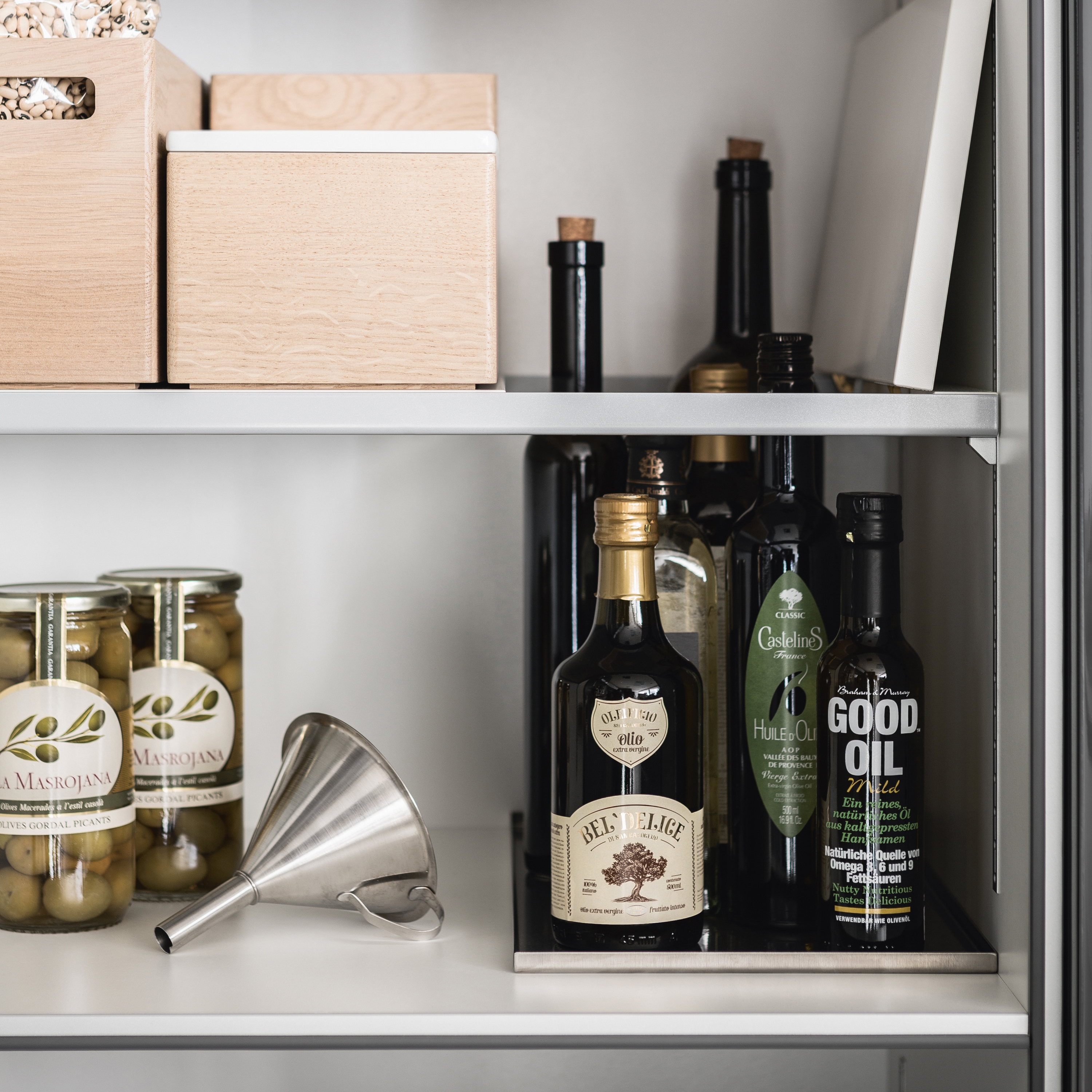 Produkt Interior | MultiMatic Aluminium des Herstellers SieMatic anzeigen