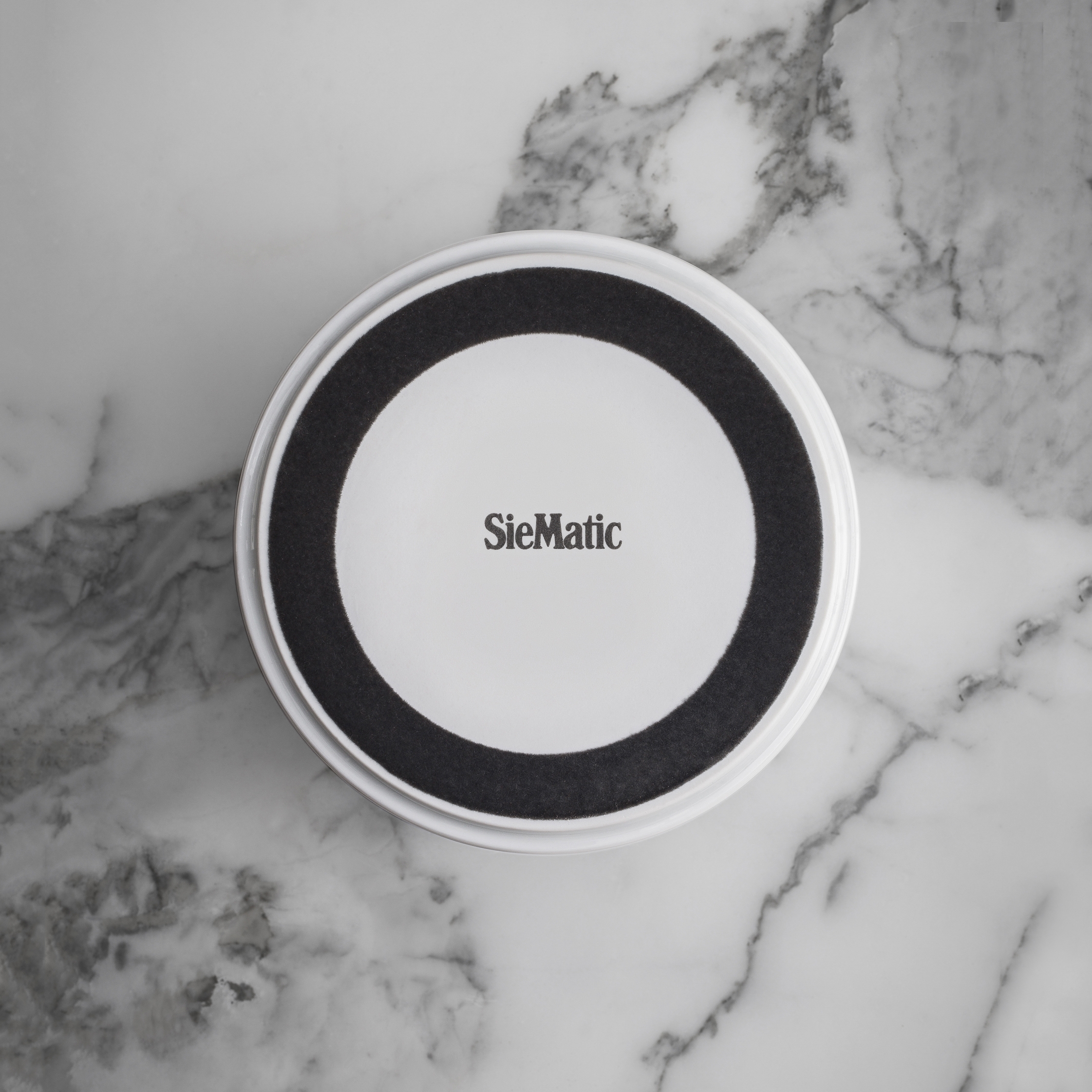Display product Quality | Porcelain from manufacturer SieMatic