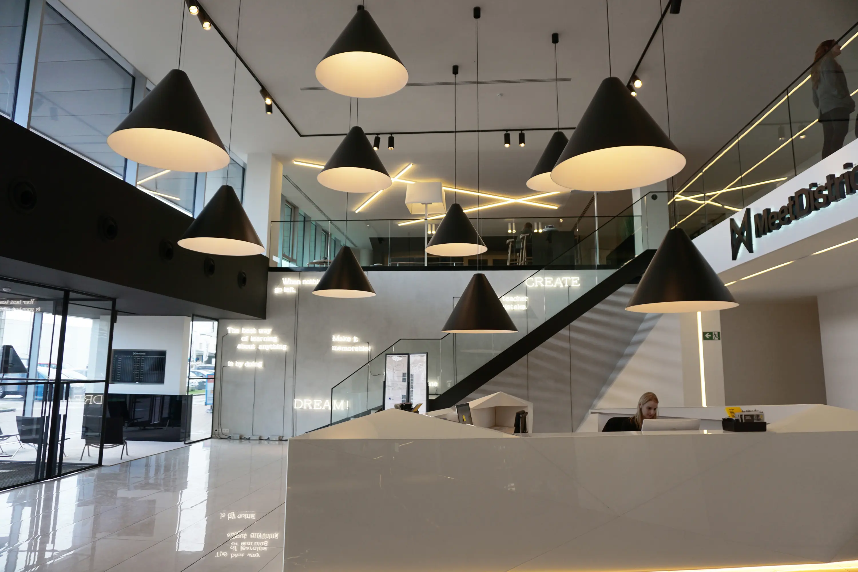 tossB - cone ceiling