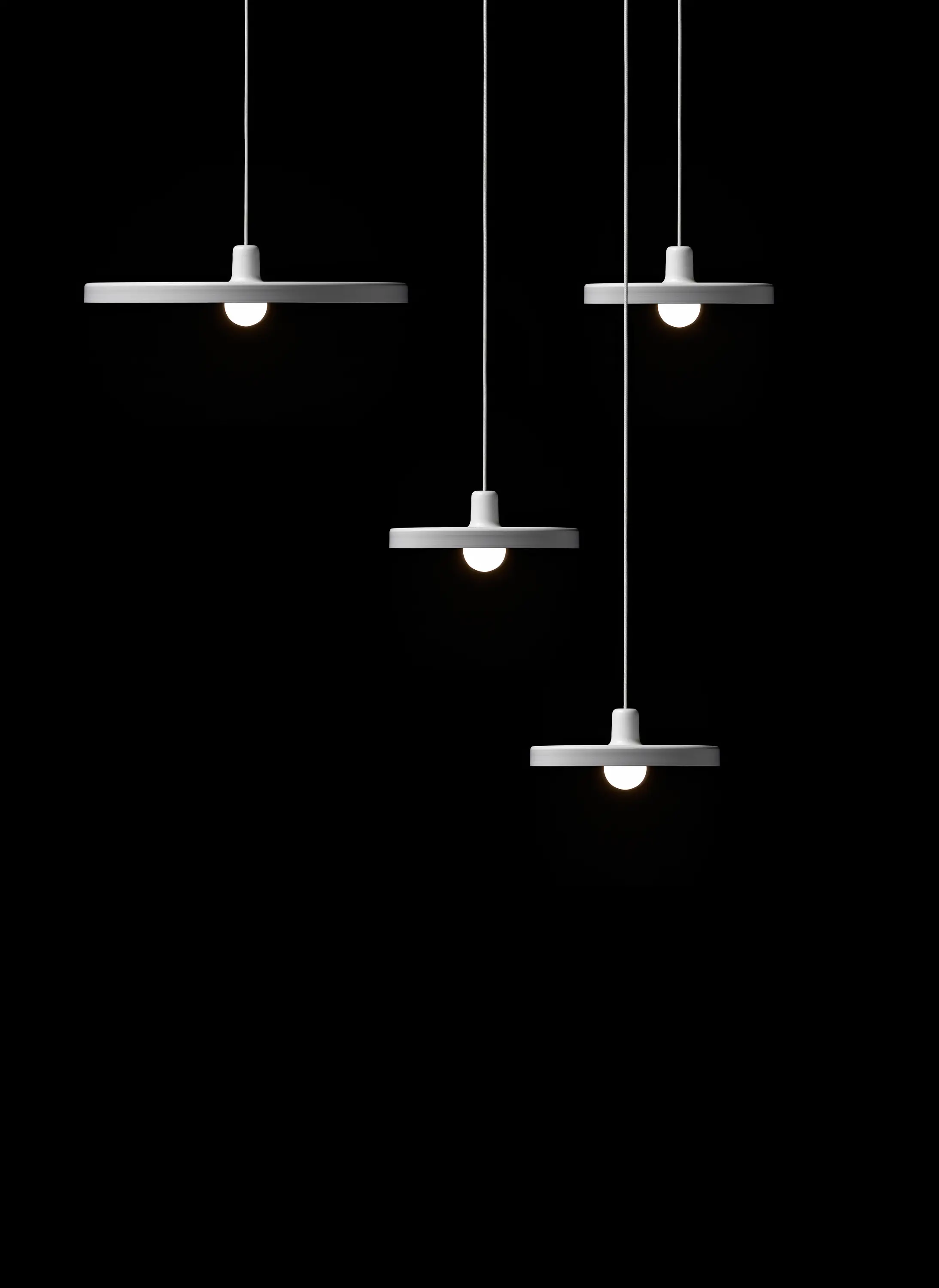 tossB - disk hanging