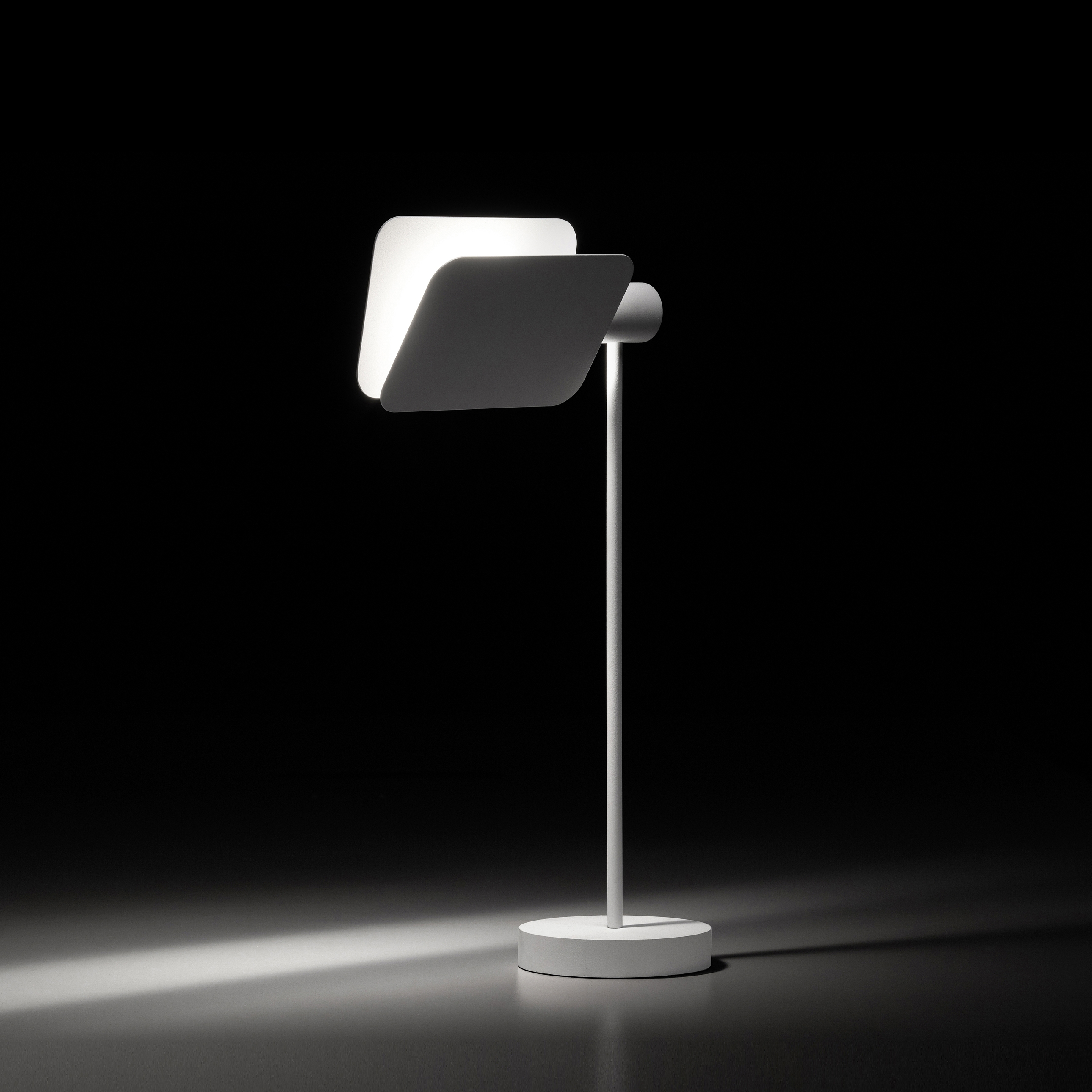 Mostrar el producto blackjack table del fabricante tossB