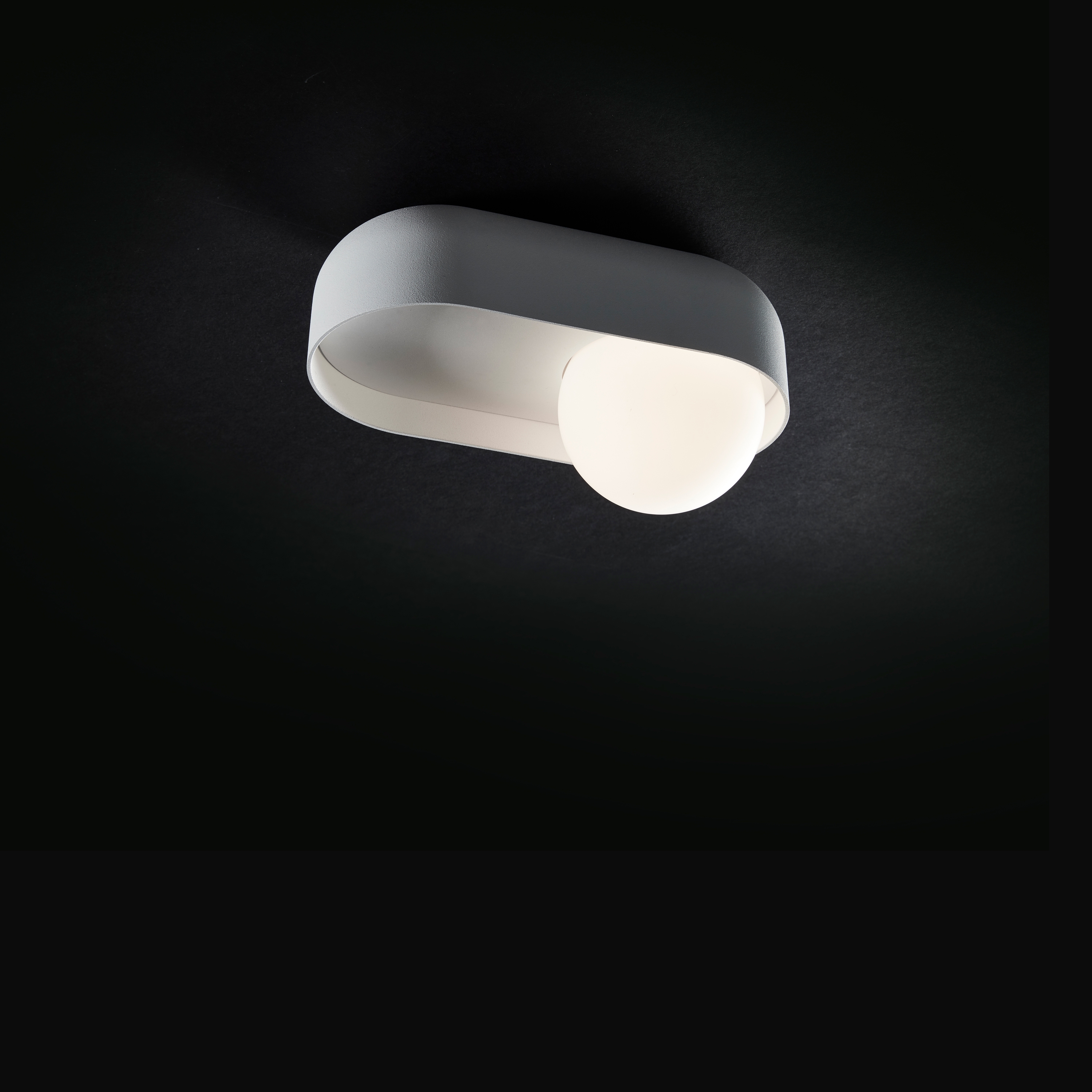 Display product dice ceiling from manufacturer tossB