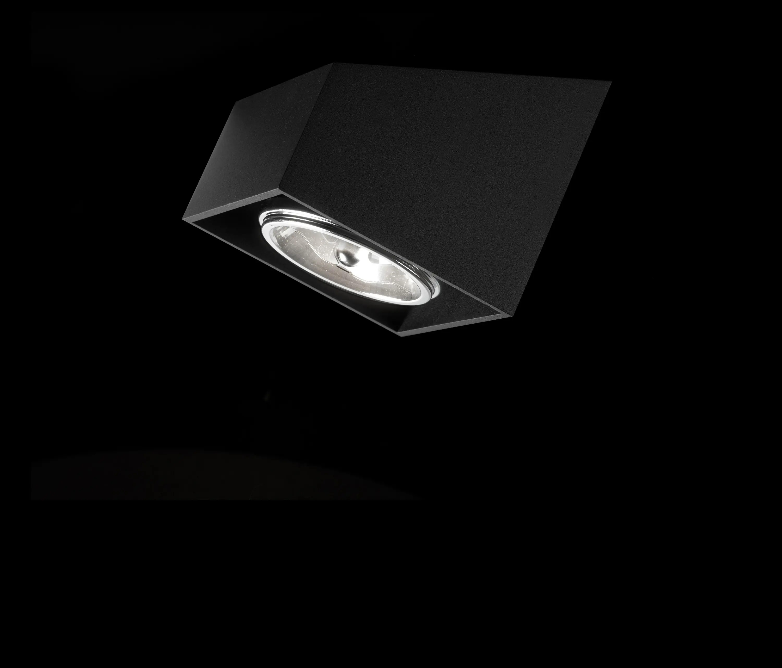 tossB - 25° ceiling