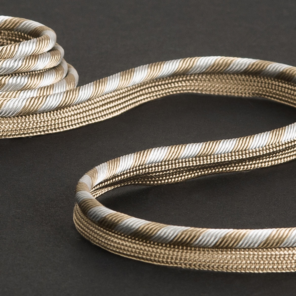 Produkt String des Herstellers Zimmer + Rohde anzeigen