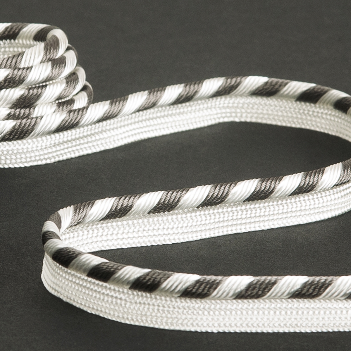 Produkt String des Herstellers Zimmer + Rohde anzeigen