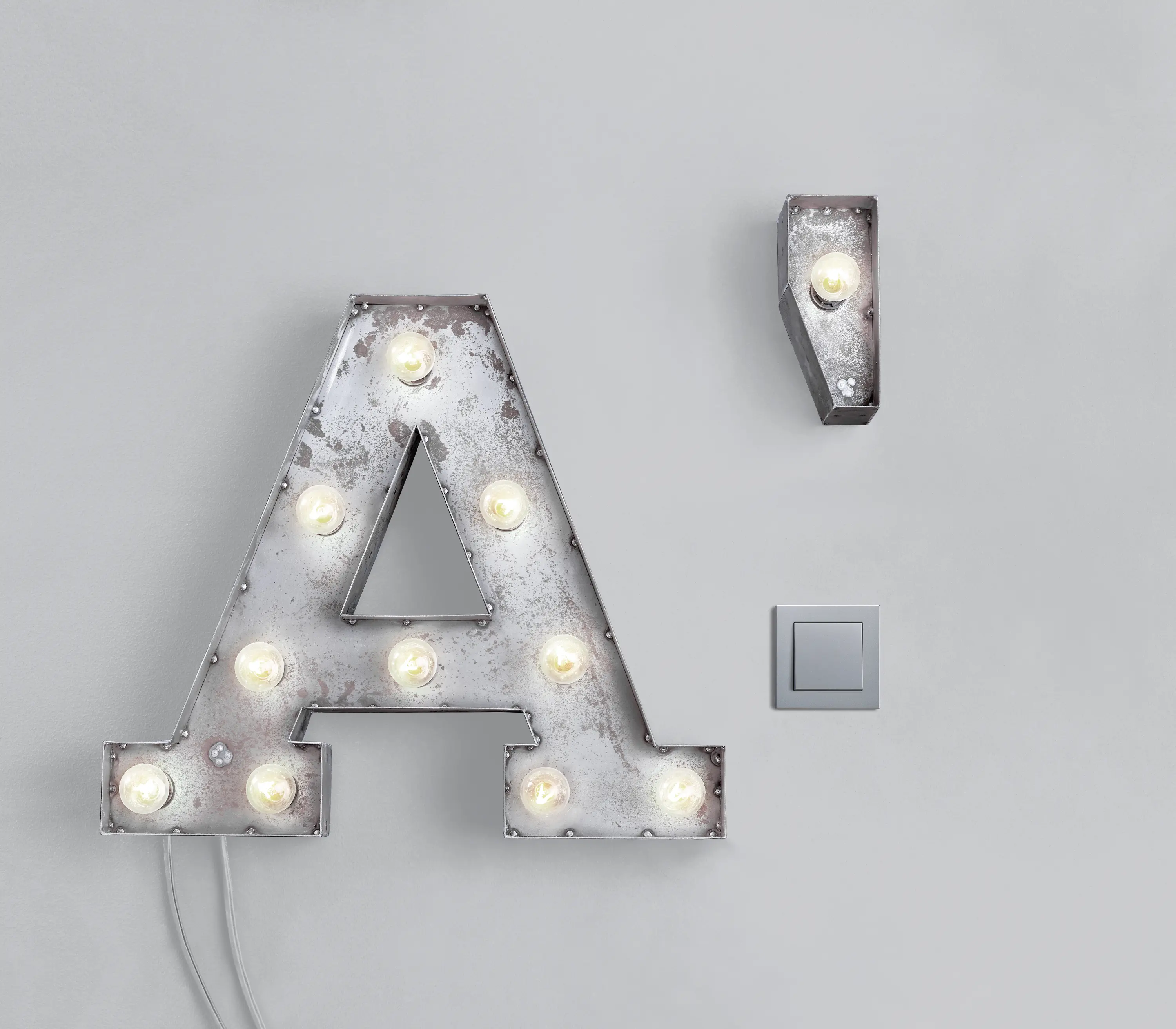 JUNG - A CREATION Schalter in Nachtblau