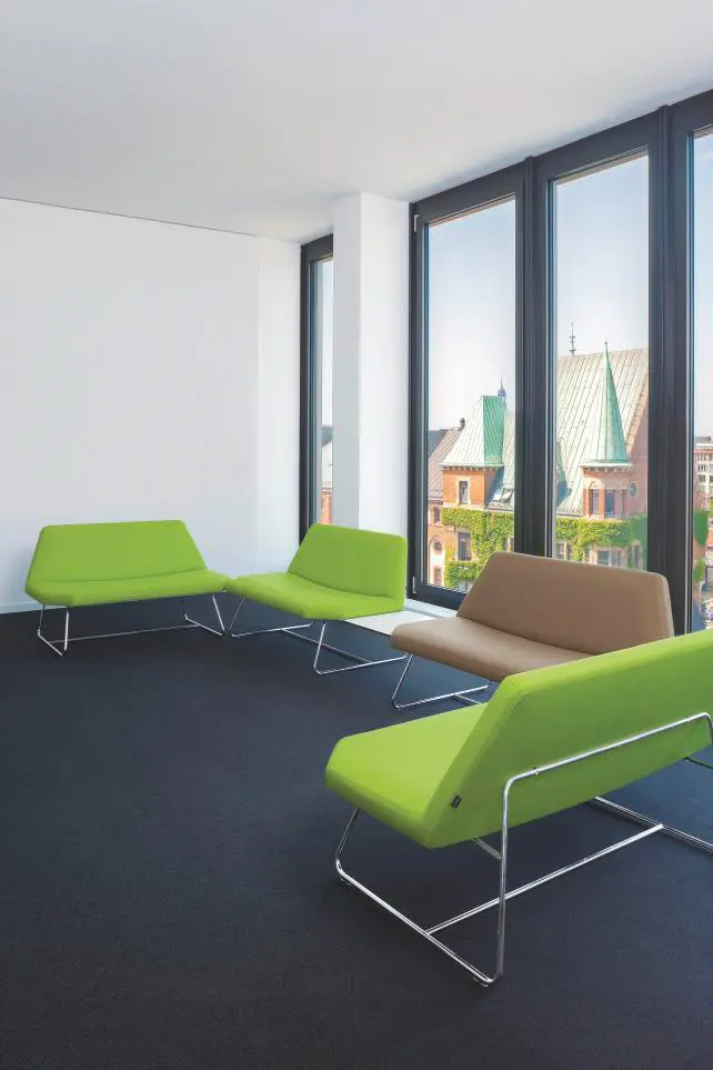 Girsberger - OTTO Lounge Tisch